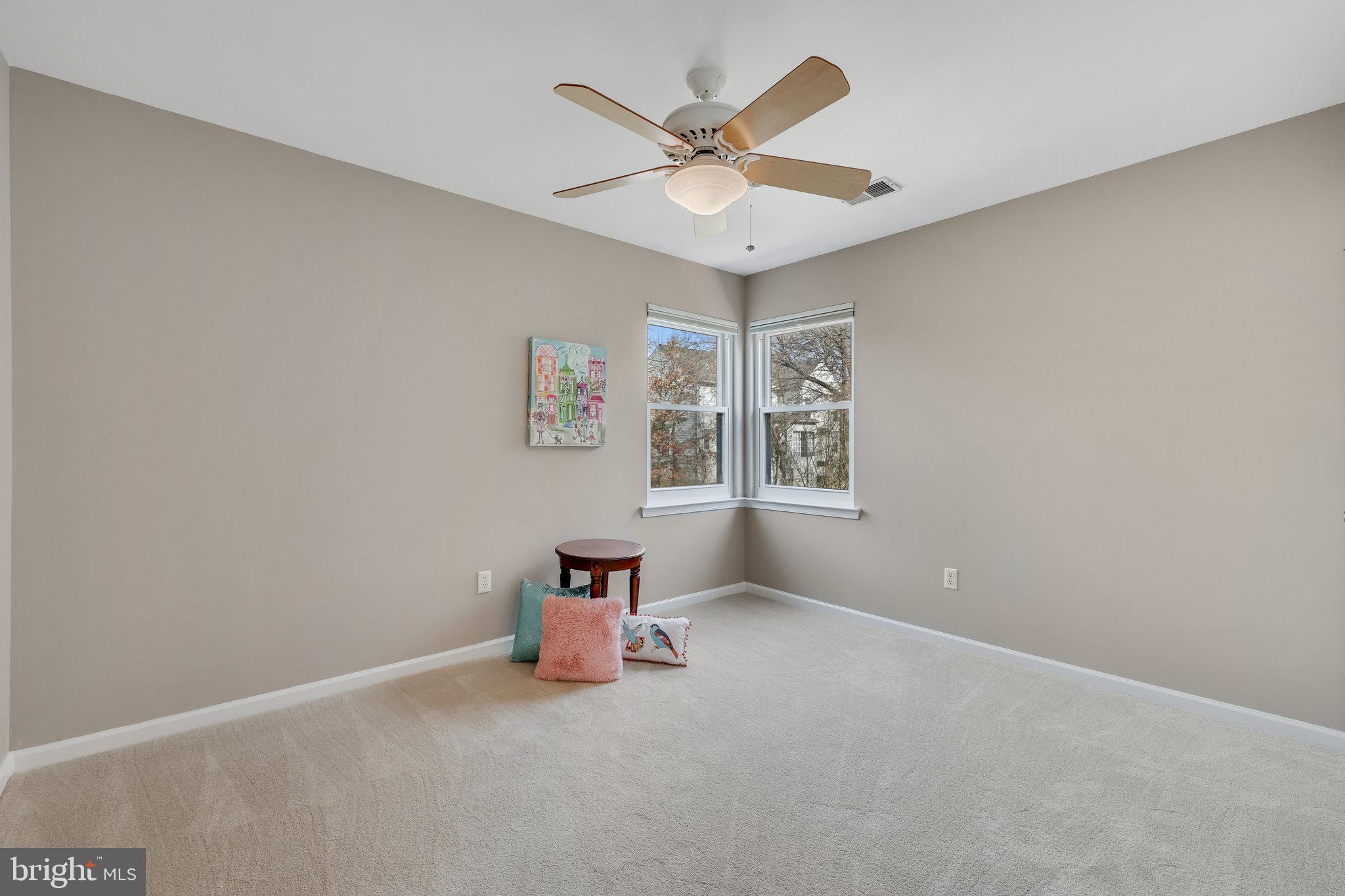 SYCAMORE LAKES - Residential