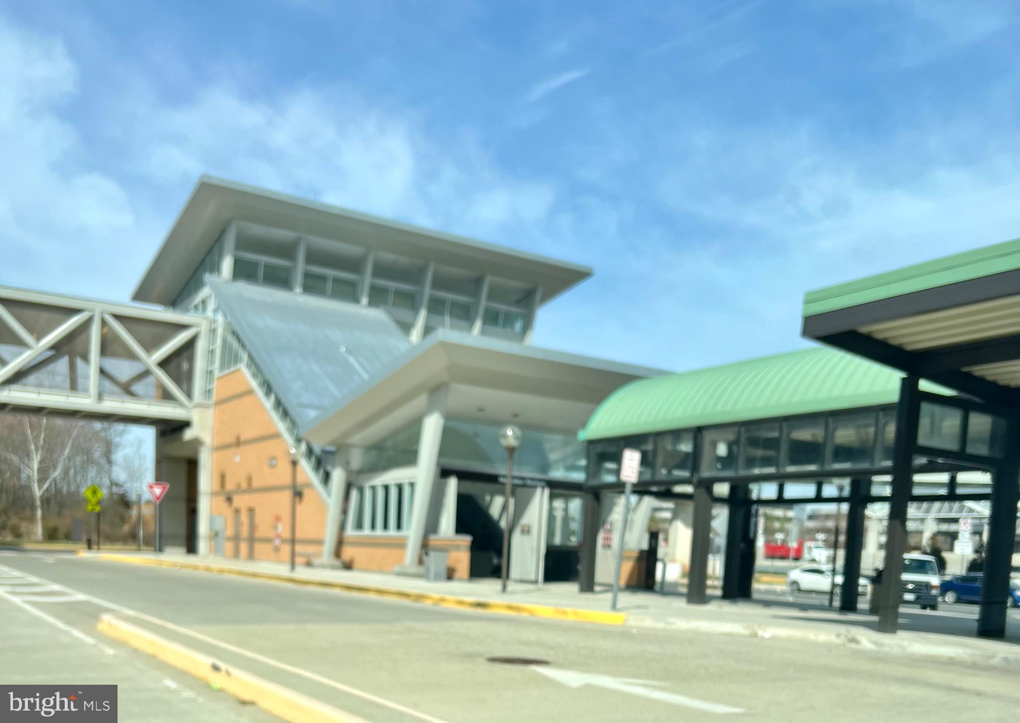 SYCAMORE LAKES - Residential