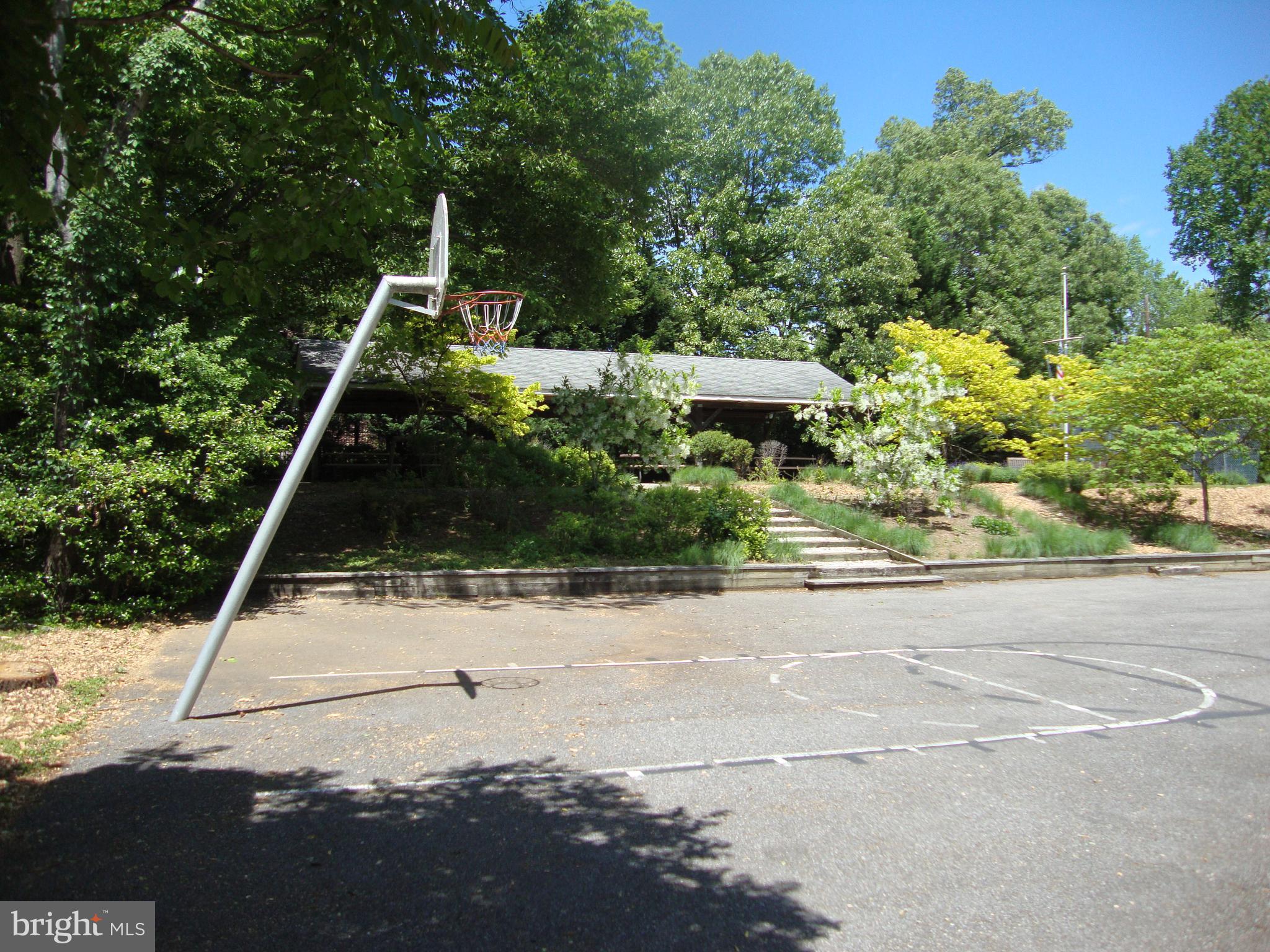 GINGERVILLE MANOR ESTATES - Residential