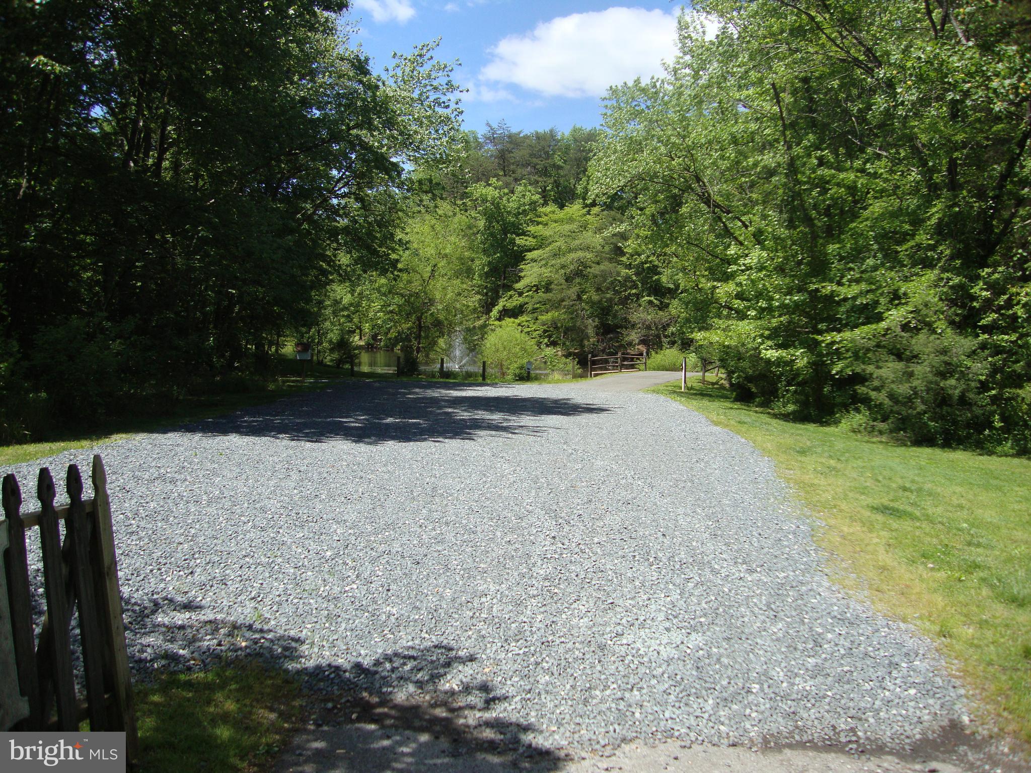 GINGERVILLE MANOR ESTATES - Residential