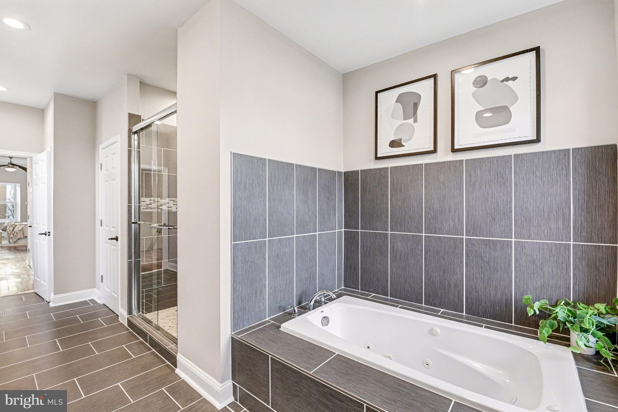 MADISON PARK HISTORIC DISTRICT - Residential