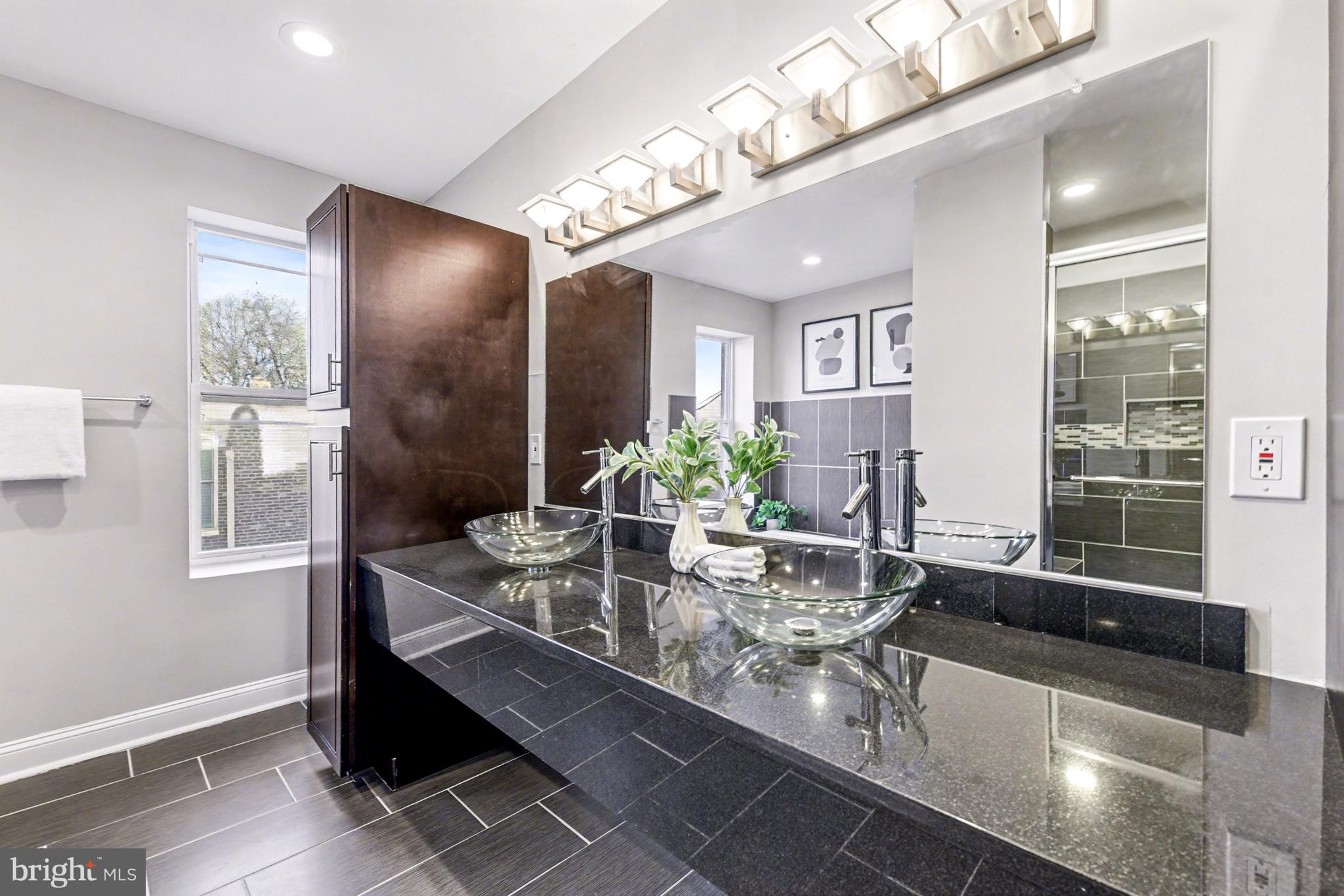 MADISON PARK HISTORIC DISTRICT - Residential