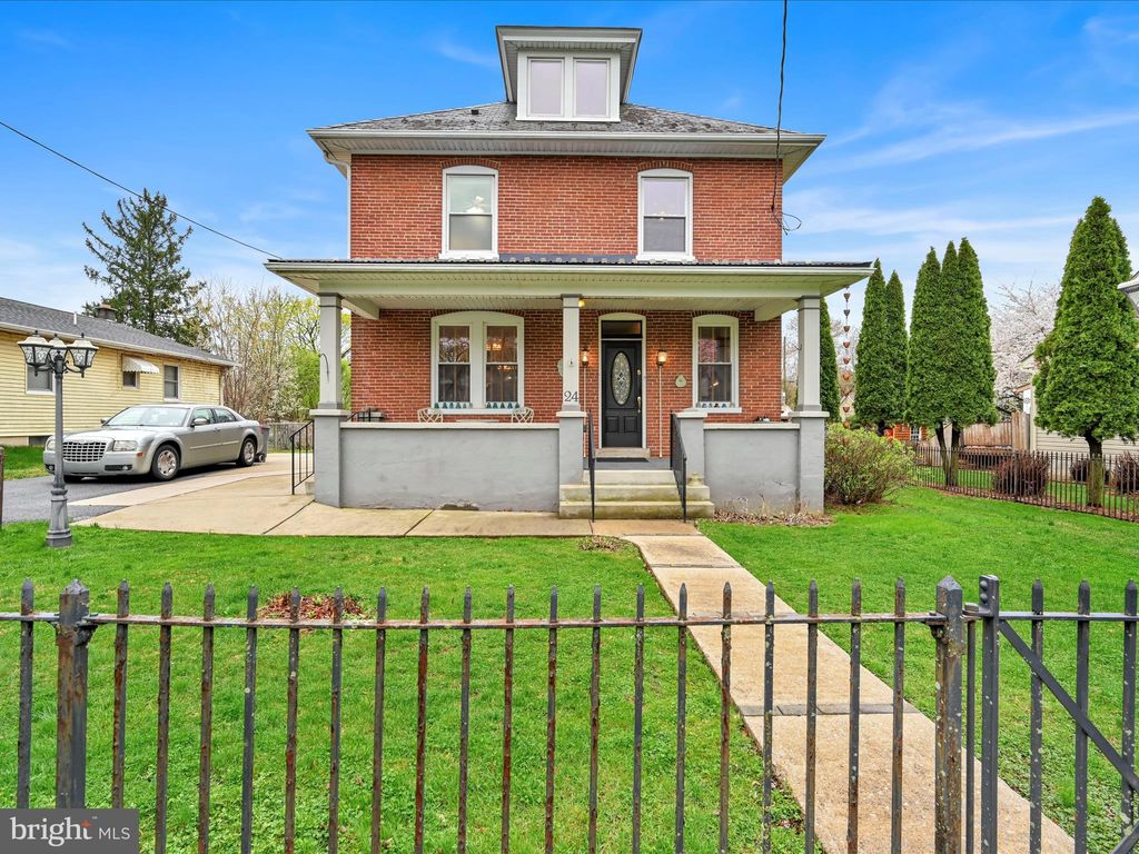 Photo of 24 Montrose Avenue, LANCASTER, PA 17603 (MLS # PALA2066976)