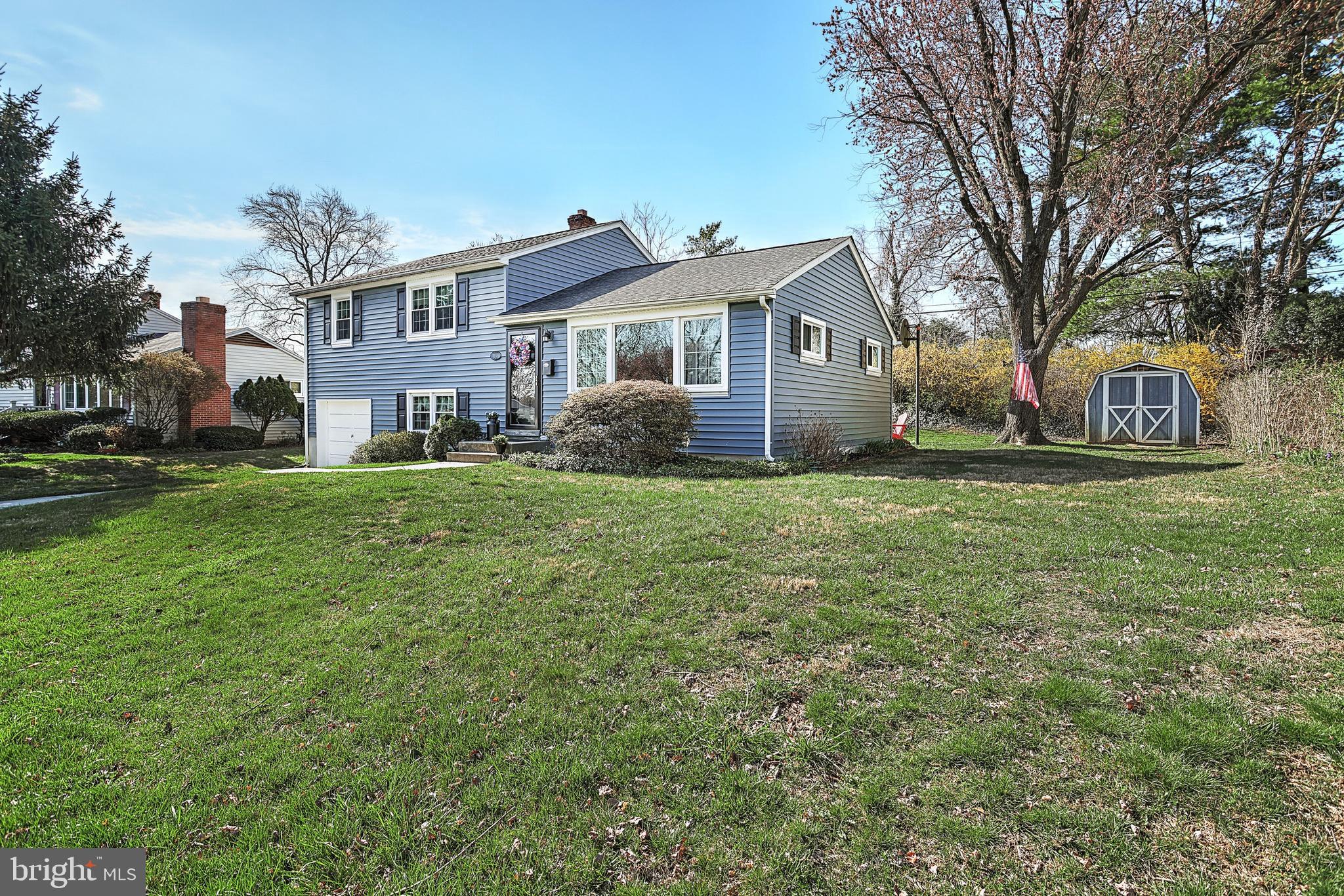 DULANEY VILLAGE - Residential