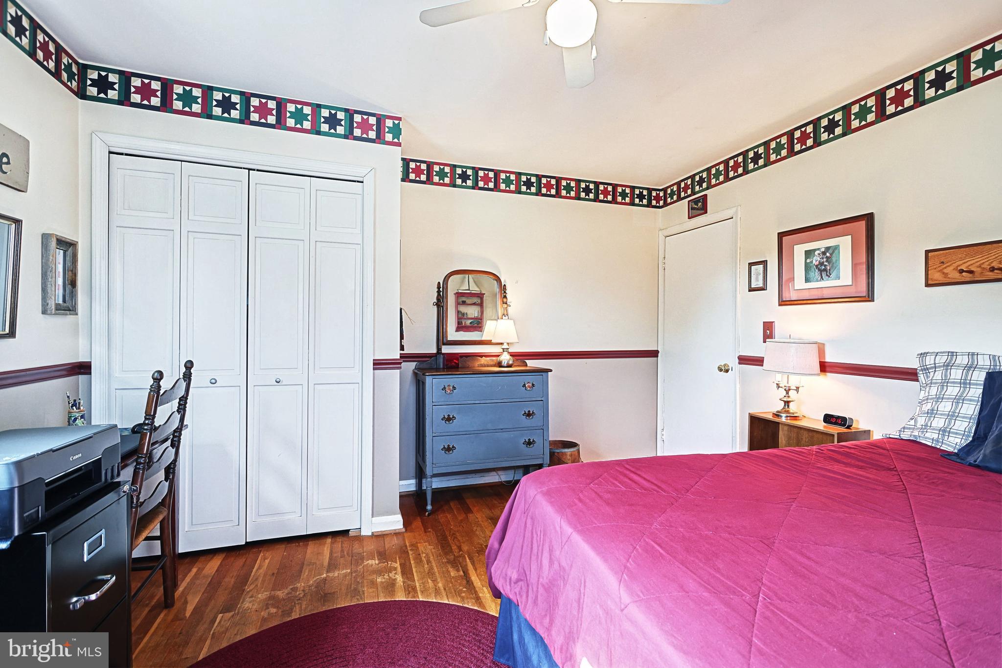 DULANEY VILLAGE - Residential