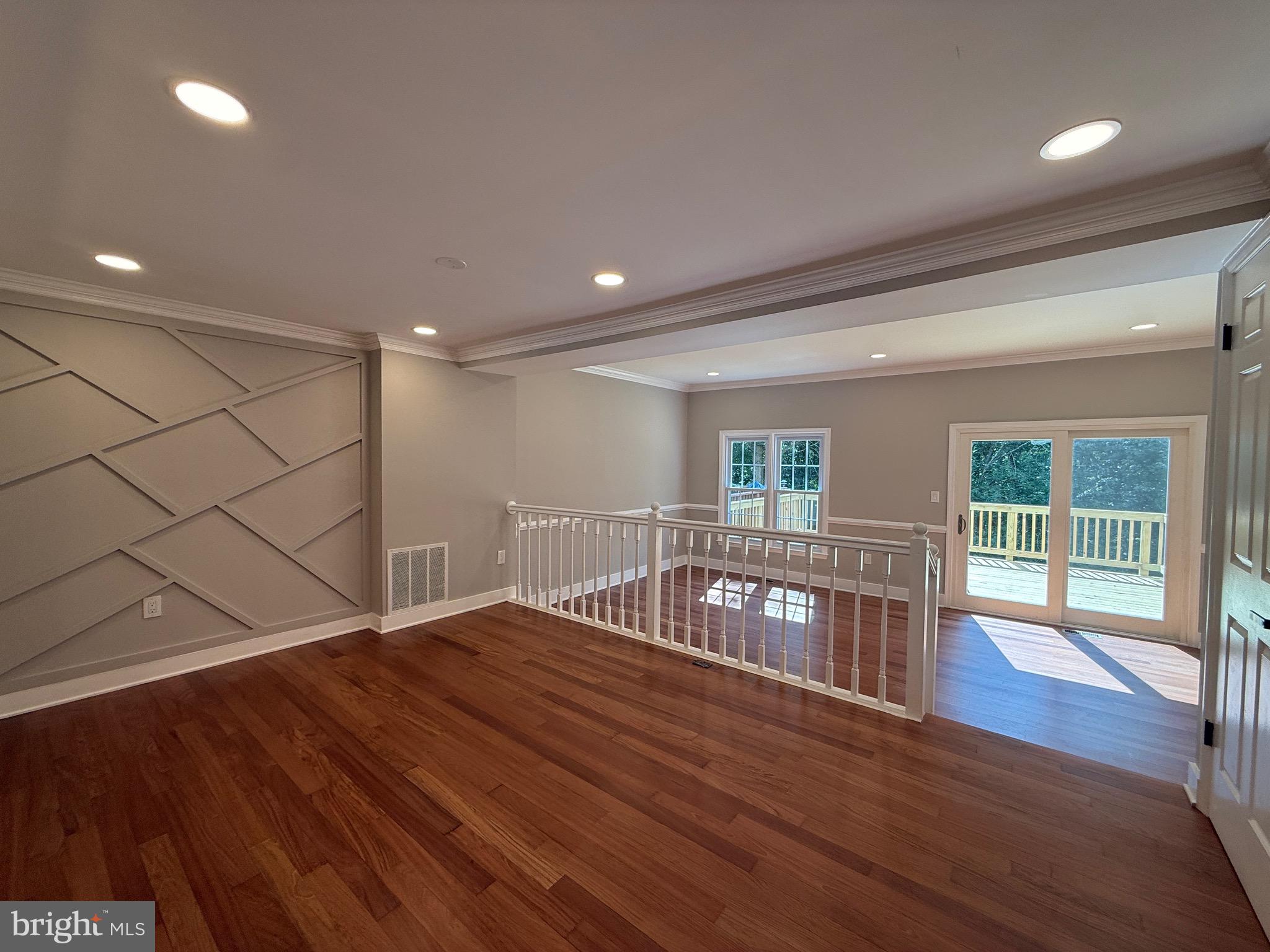 6125 SUMMER PARK LANE