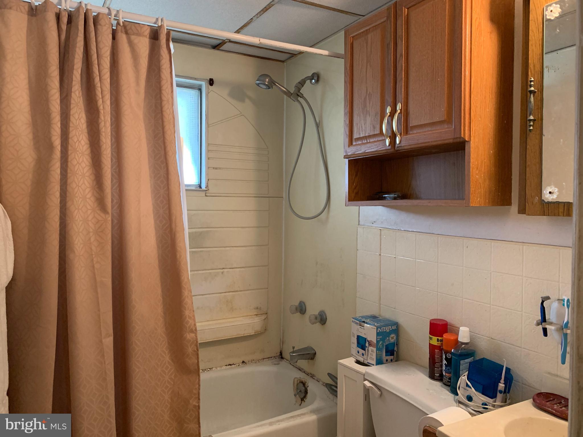 BRIDGEWATER FARMS - Residential