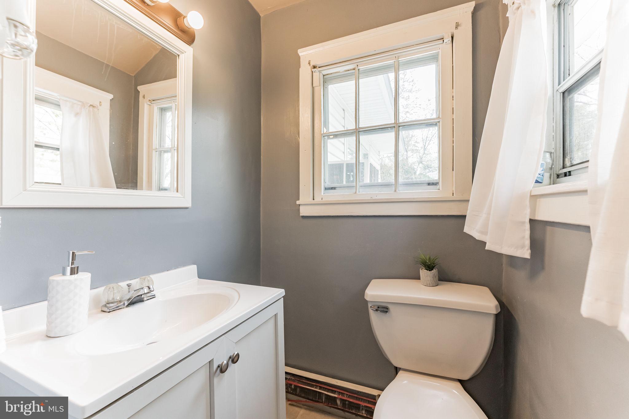 WILLOW MANOR - Residential