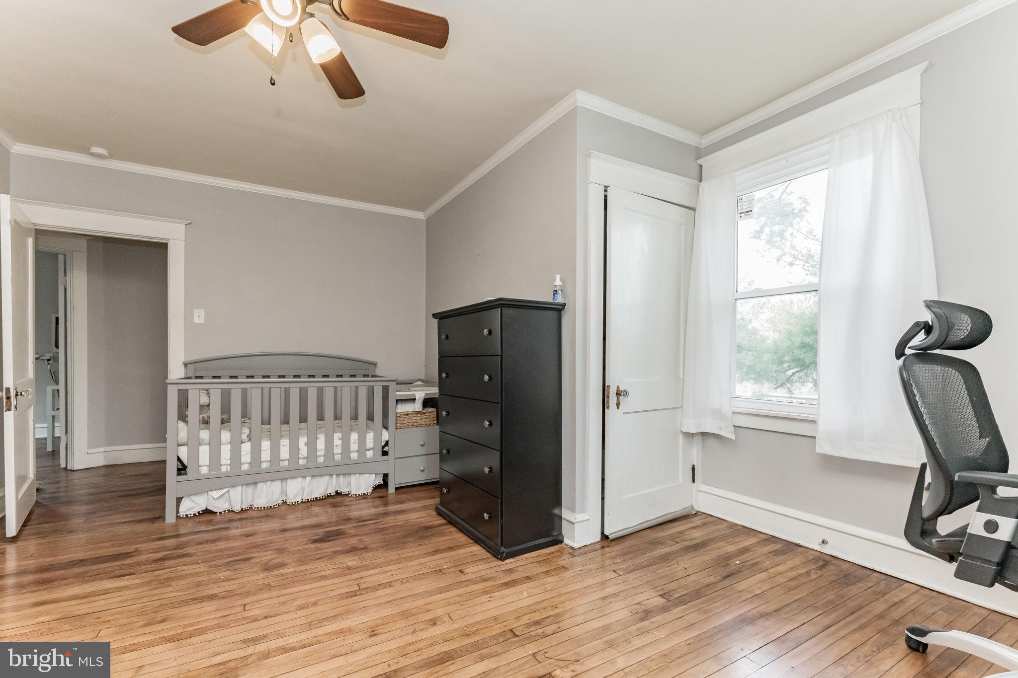 WILLOW MANOR - Residential