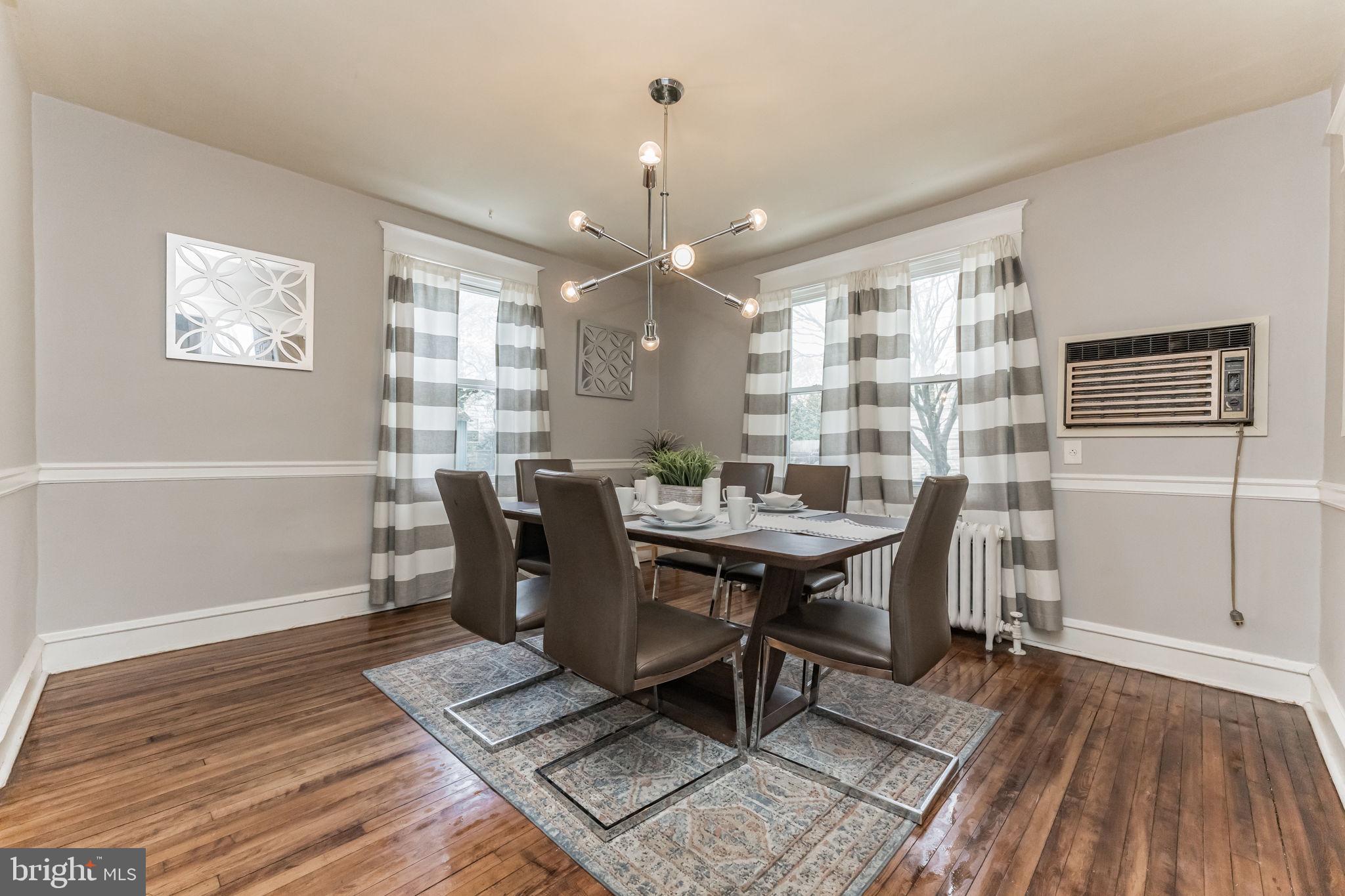 WILLOW MANOR - Residential