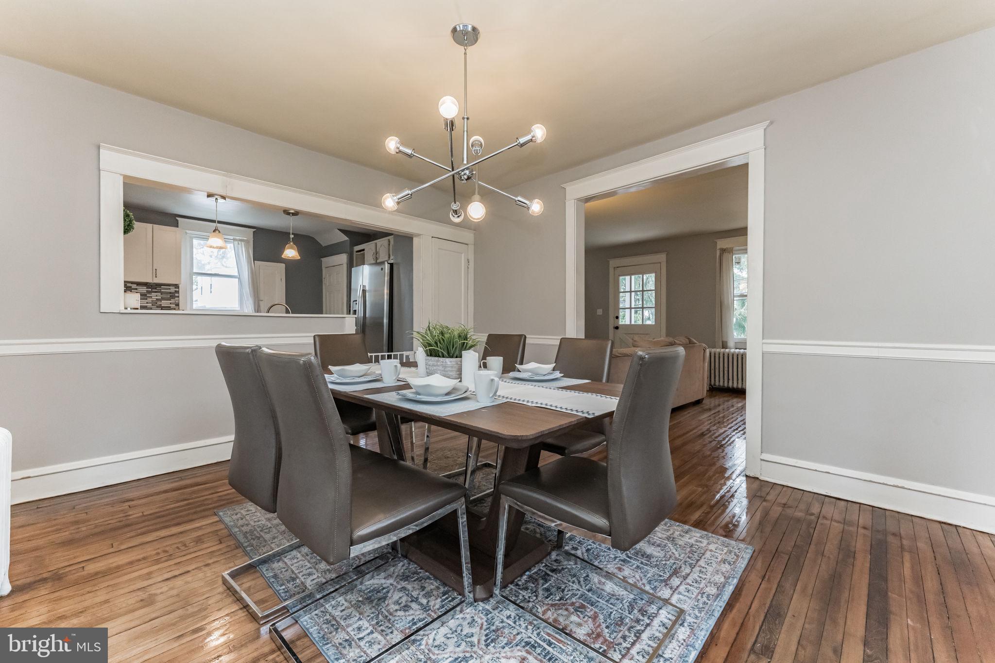 WILLOW MANOR - Residential