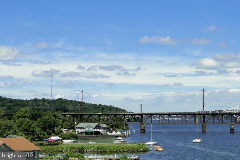 CANVASBACK COVE - Residential