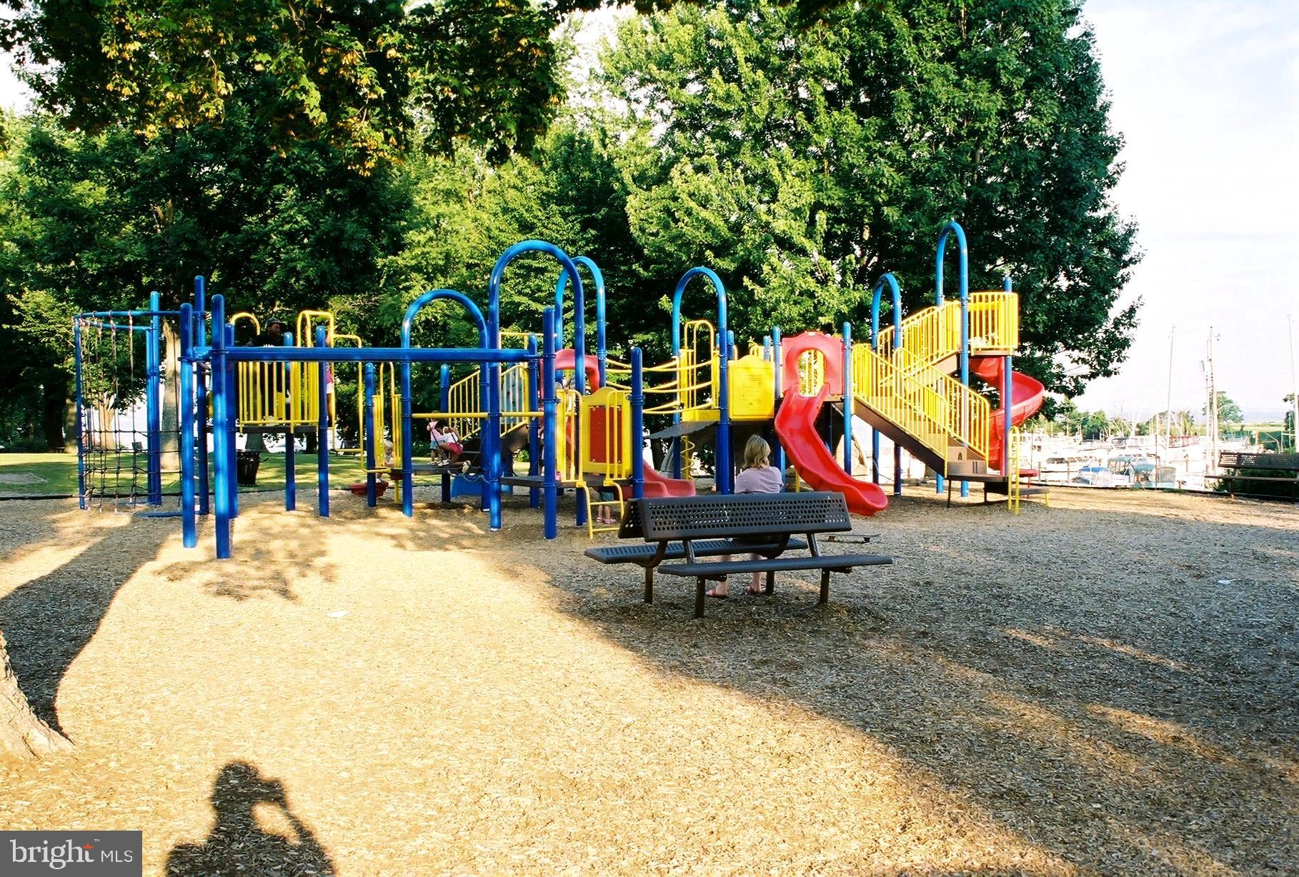 CANVASBACK COVE - Residential