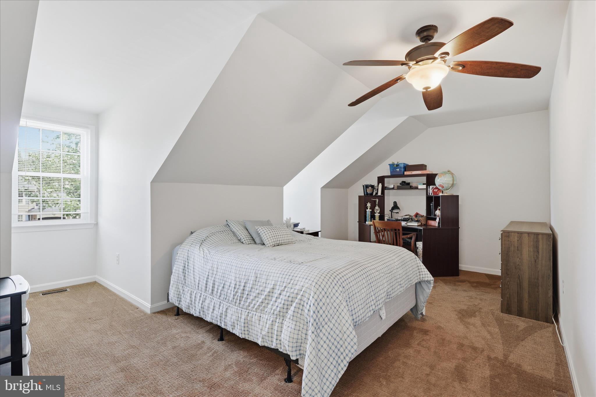 SULLY STATION - Residential