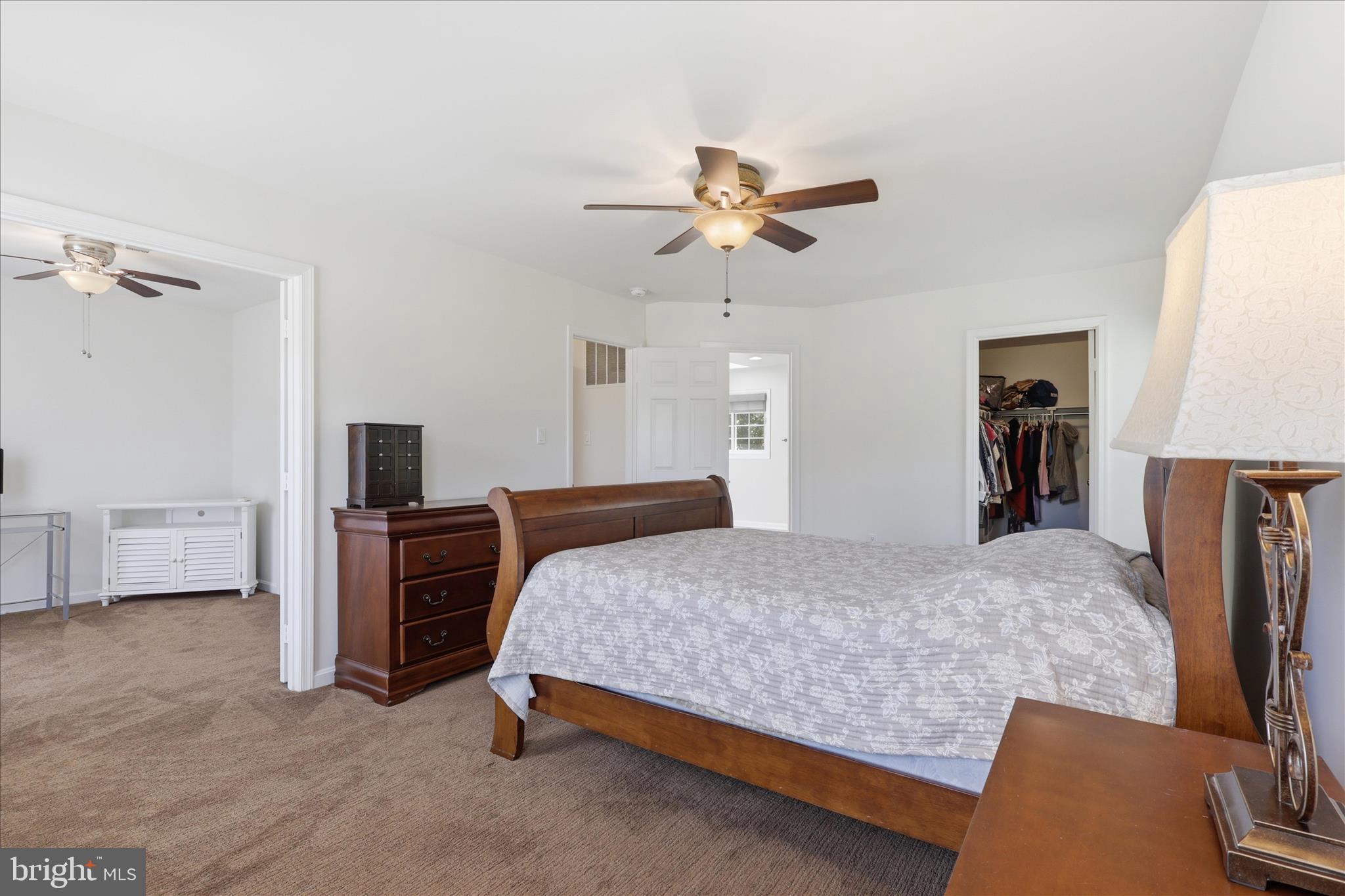 SULLY STATION - Residential