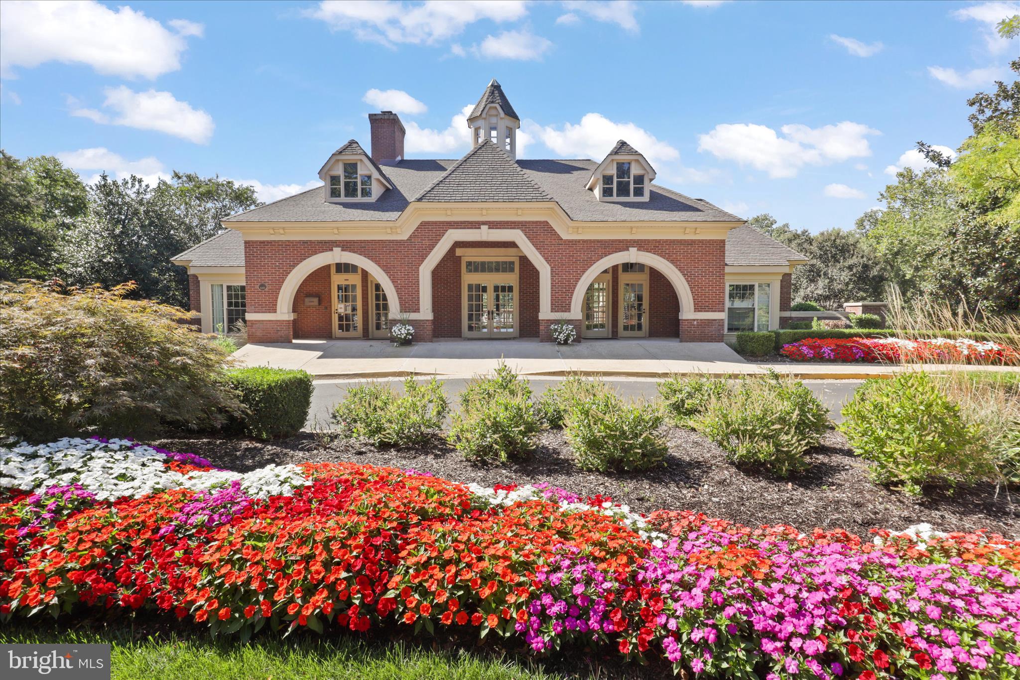 SULLY STATION - Residential