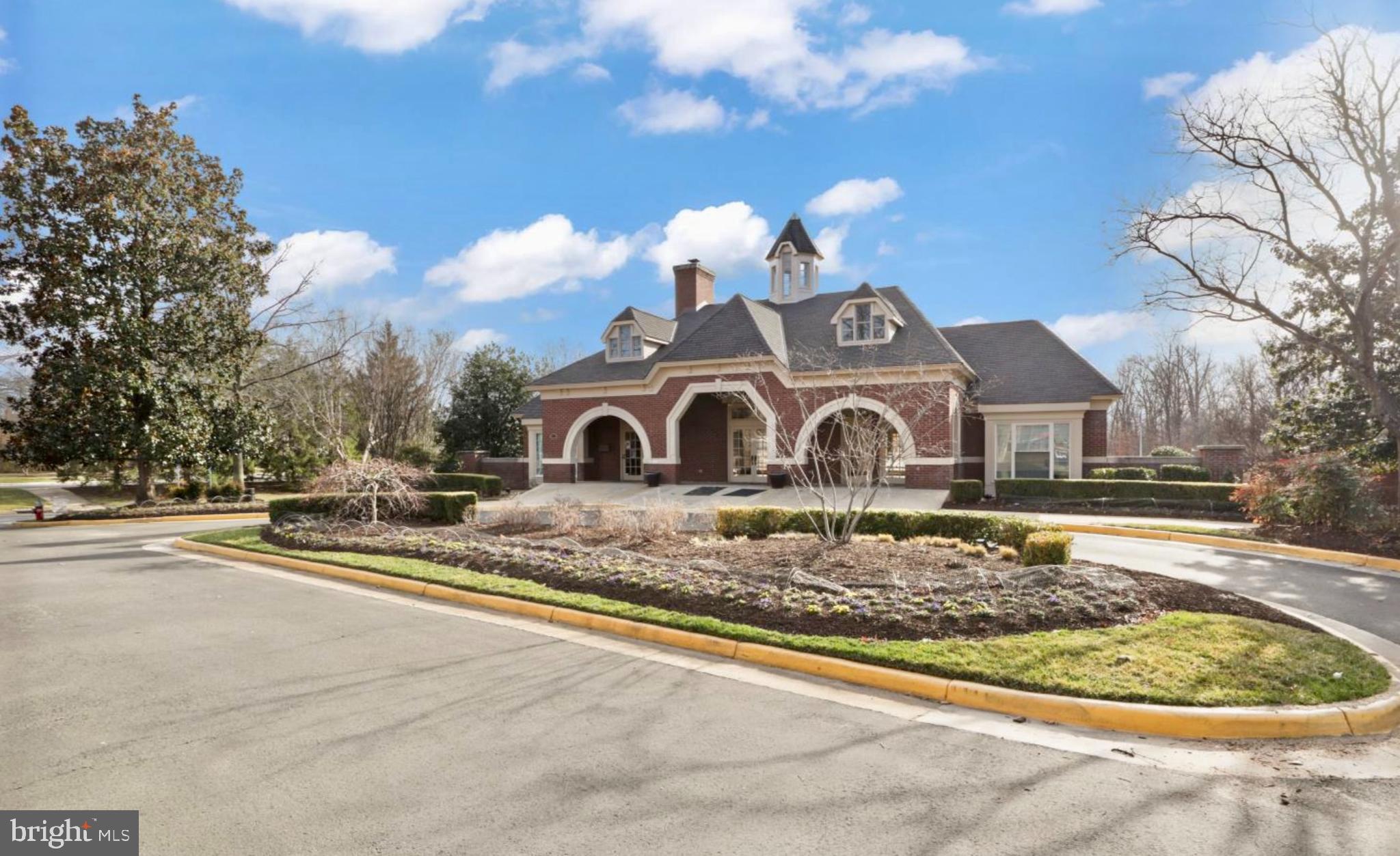 5245 GLEN MEADOW ROAD