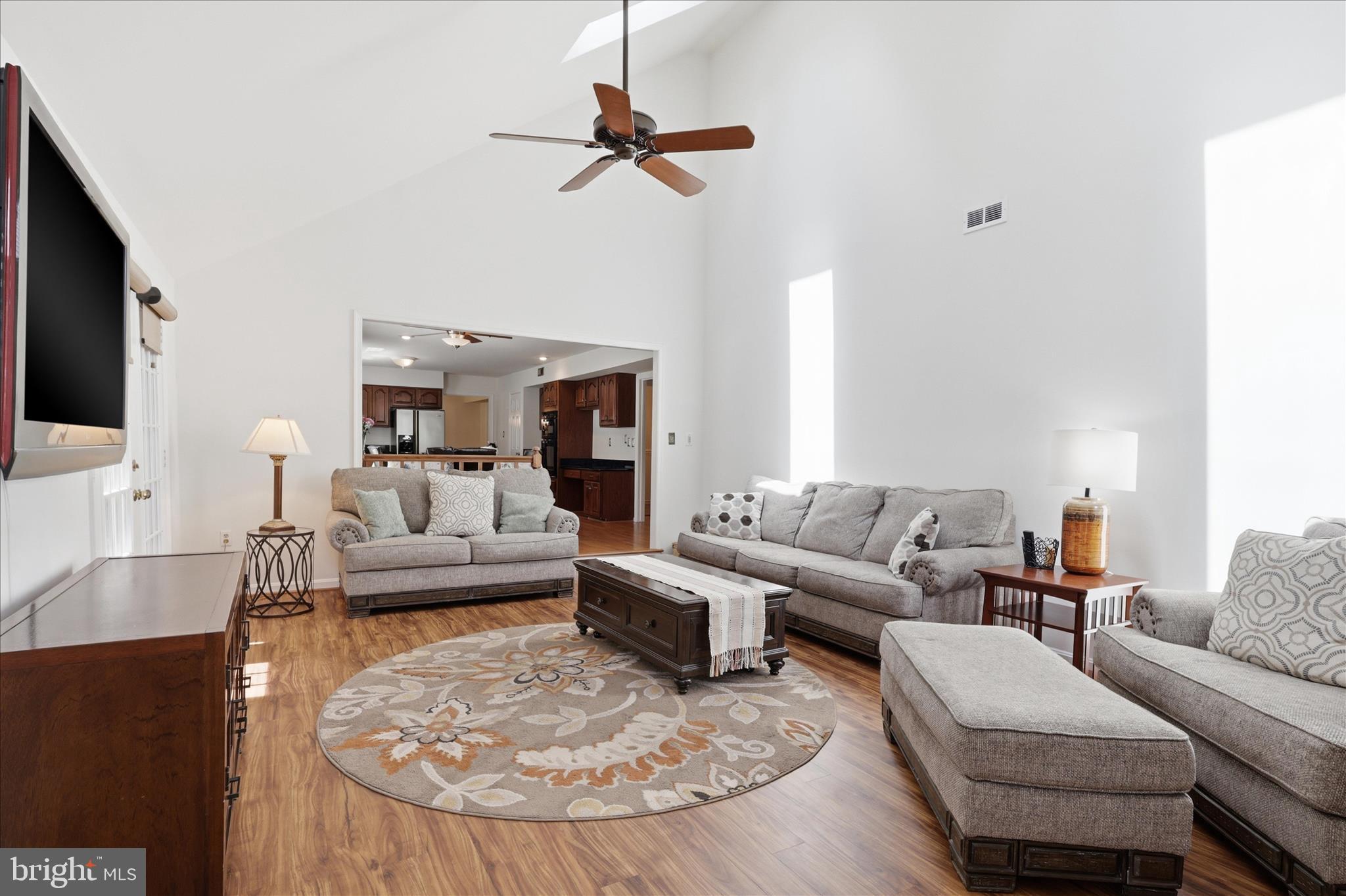 SULLY STATION - Residential