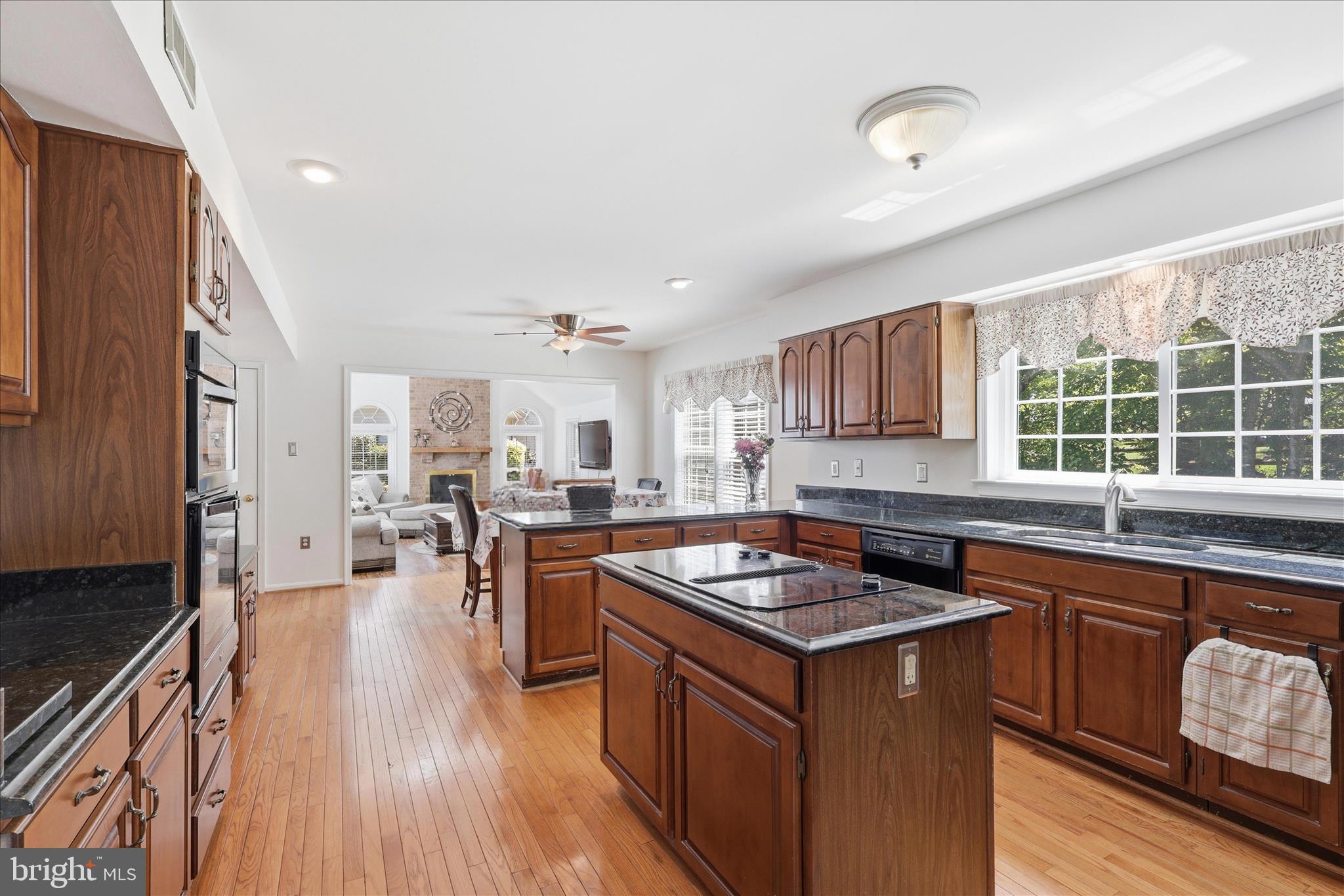 SULLY STATION - Residential