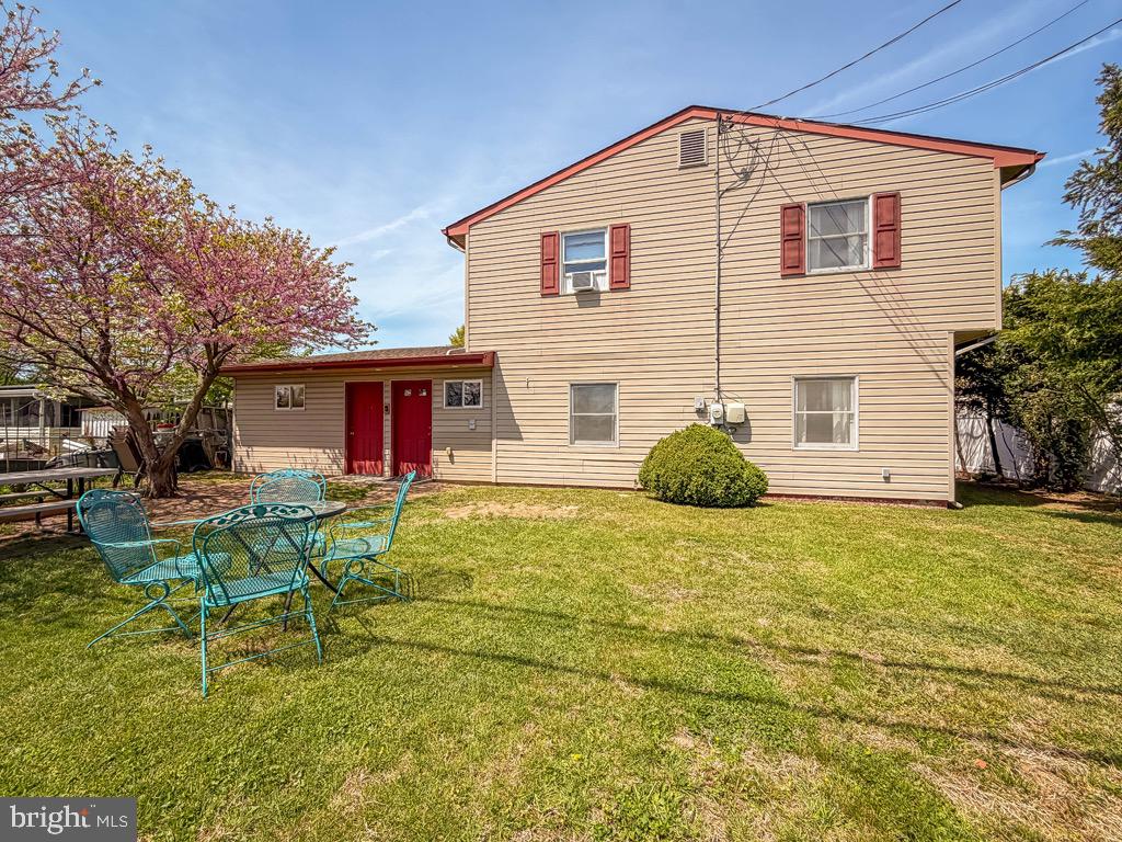 CRABTREE HOLLOW - Residential