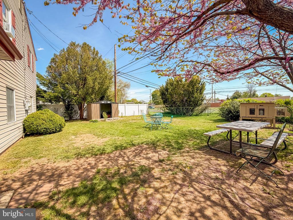 CRABTREE HOLLOW - Residential
