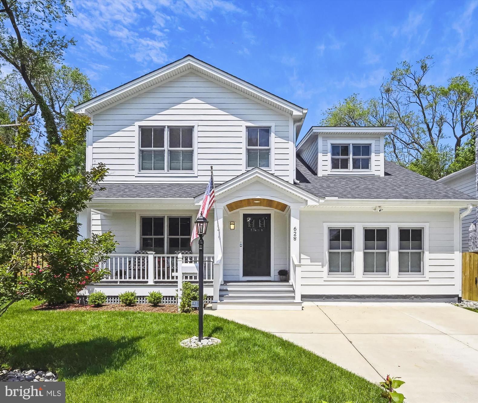 EASTPORT - Residential Lease