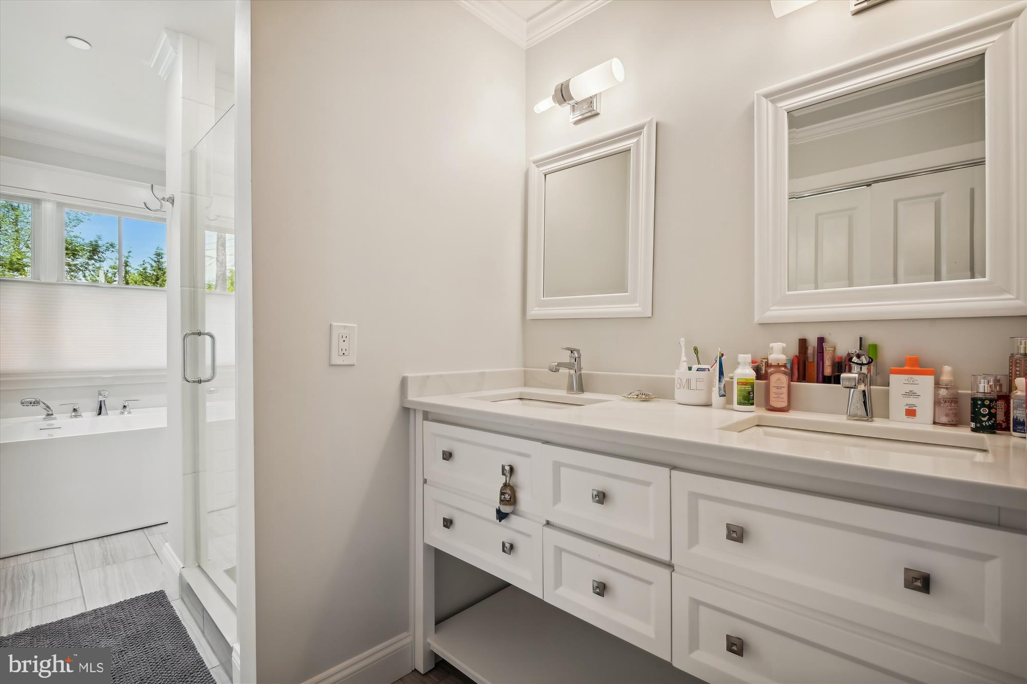 EASTPORT - Residential Lease