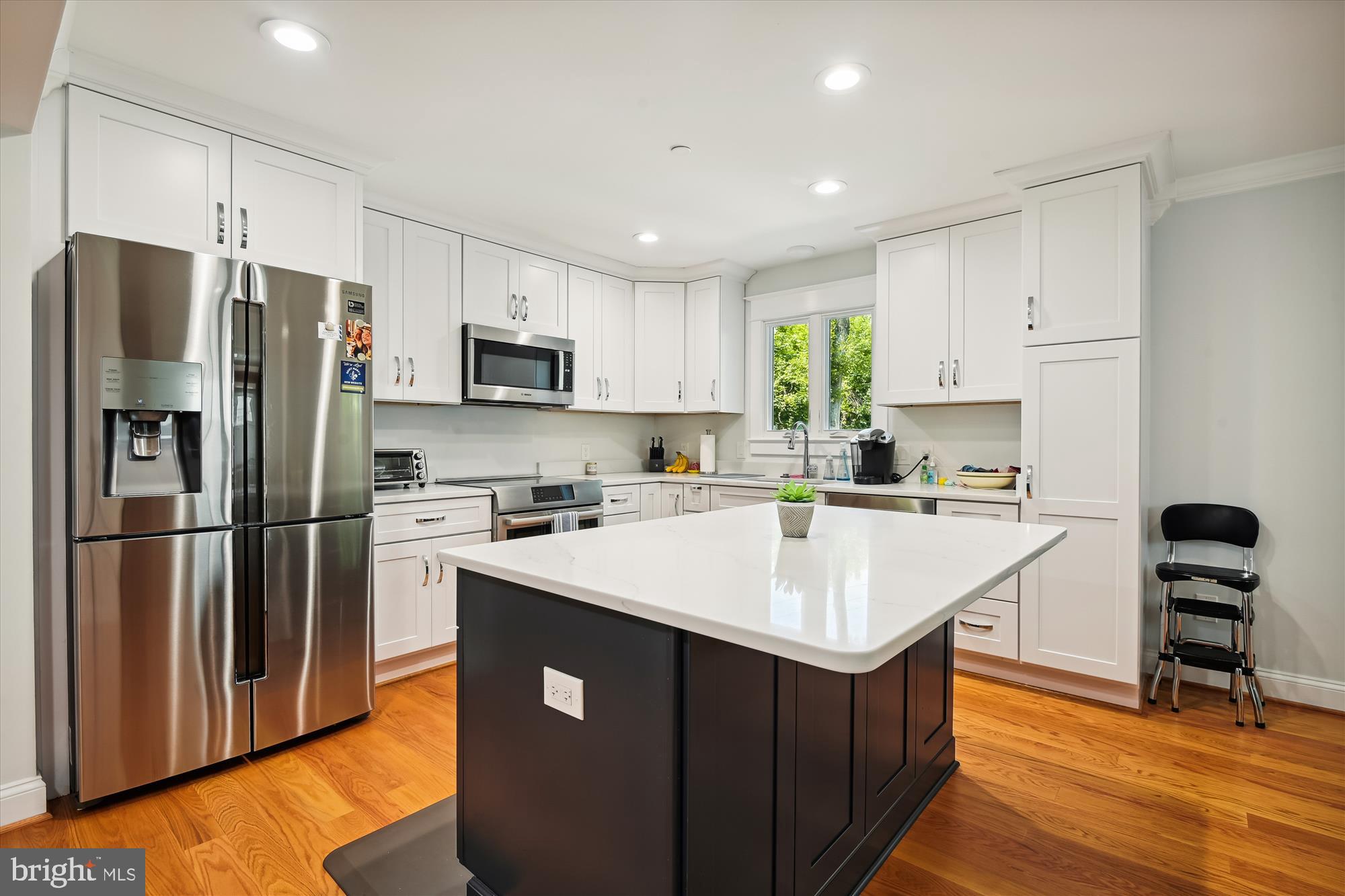 EASTPORT - Residential Lease