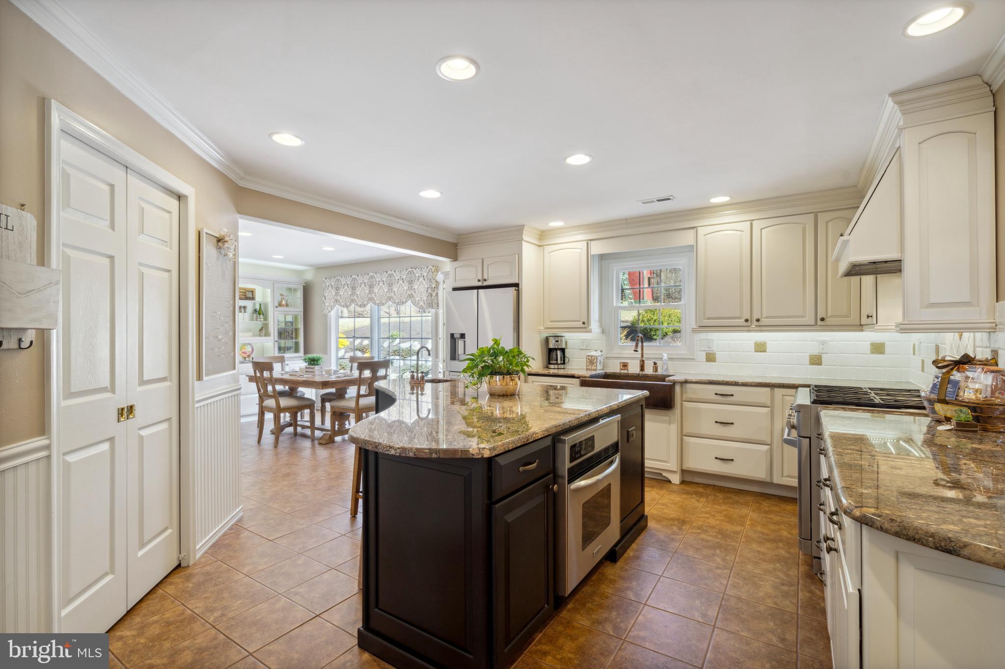 THE ESTATES OF DOYLESTOWN - Residential