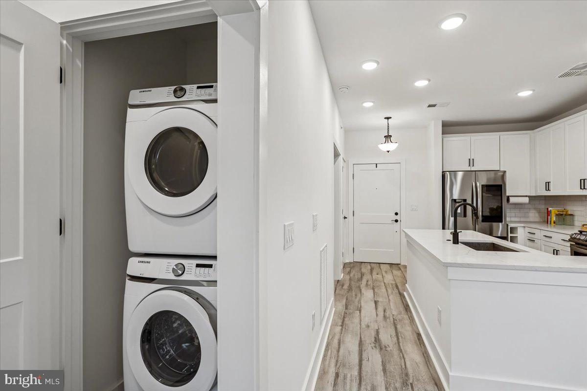 ELEMENT AT MILL CREEK - Residential