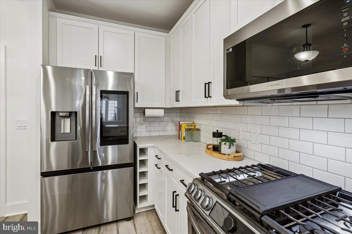 ELEMENT AT MILL CREEK - Residential