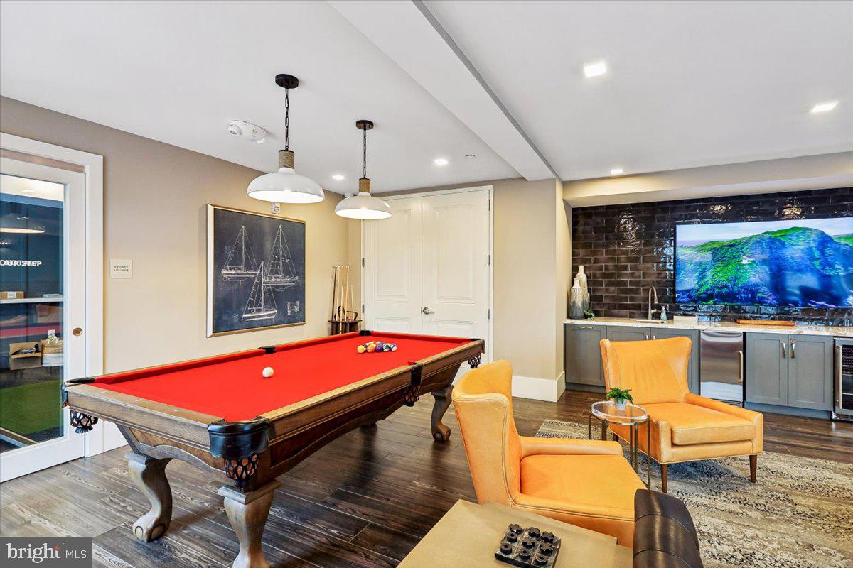 ELEMENT AT MILL CREEK - Residential