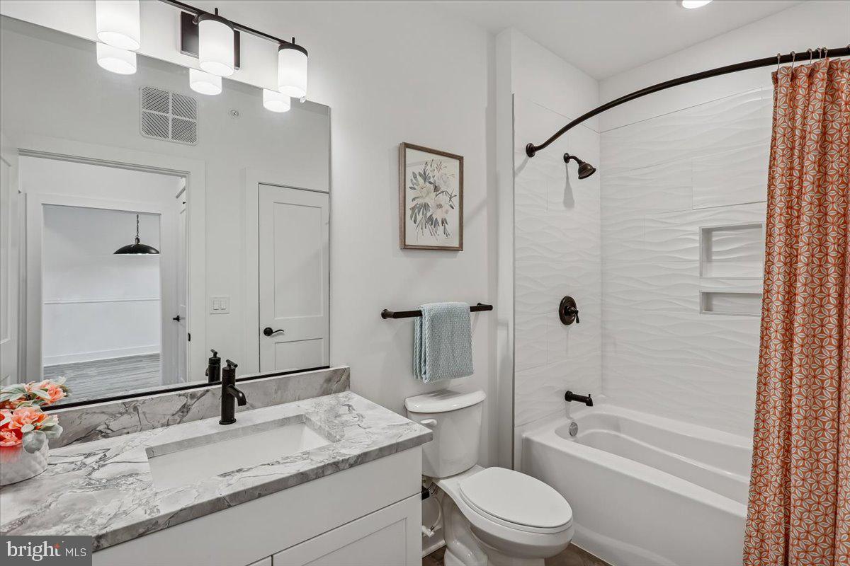 ELEMENT AT MILL CREEK - Residential