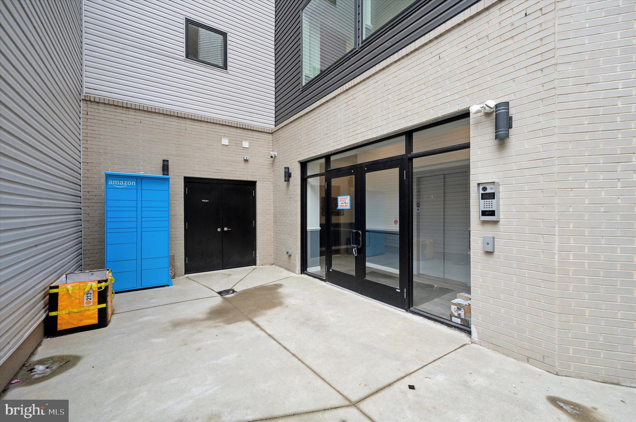 FAIRMOUNT - Residential Lease