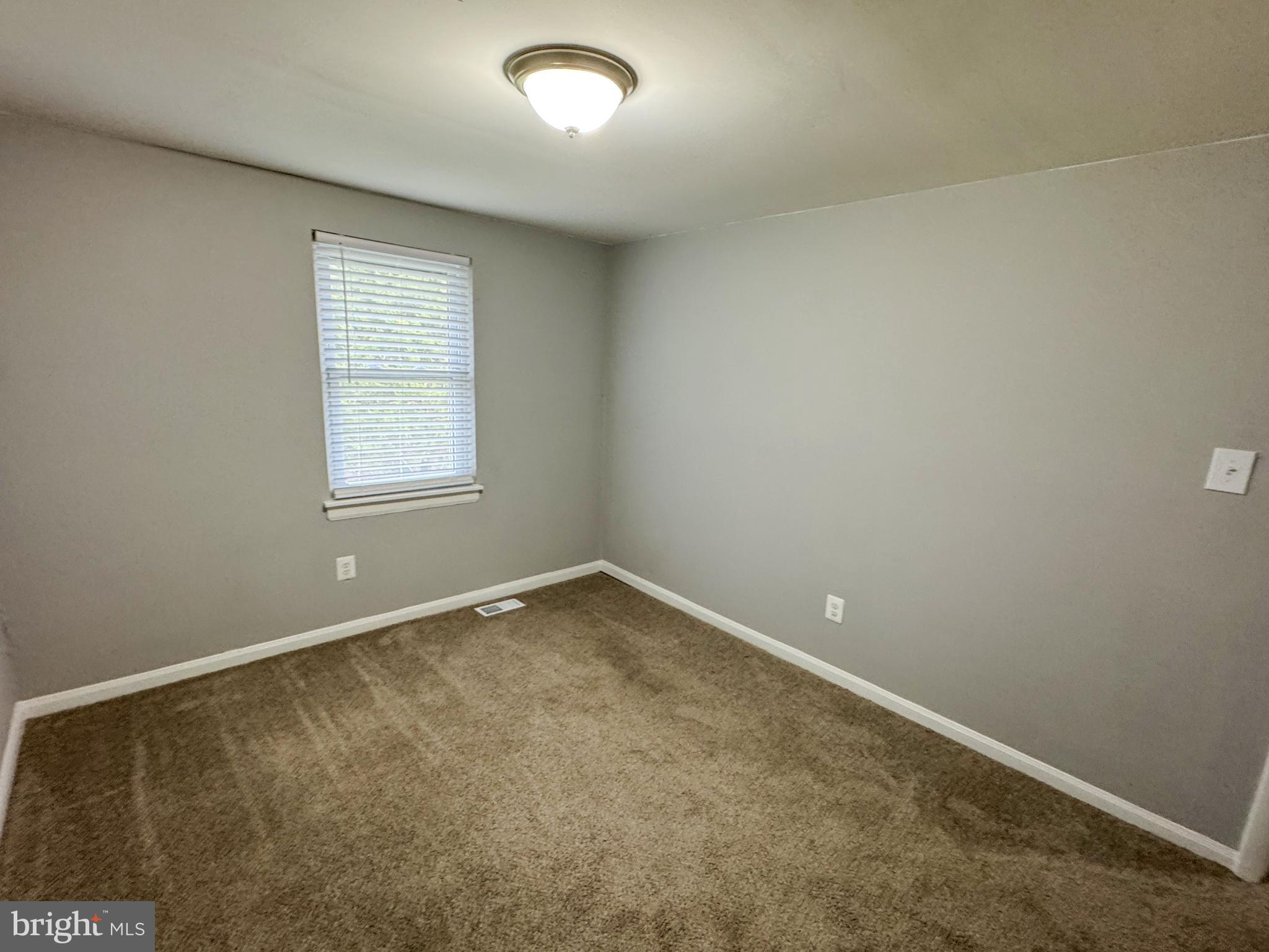 TOWN AND COUNTRY - Residential