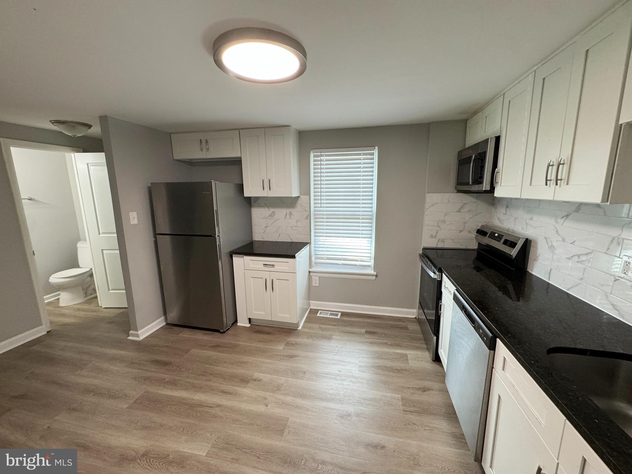 TOWN AND COUNTRY - Residential