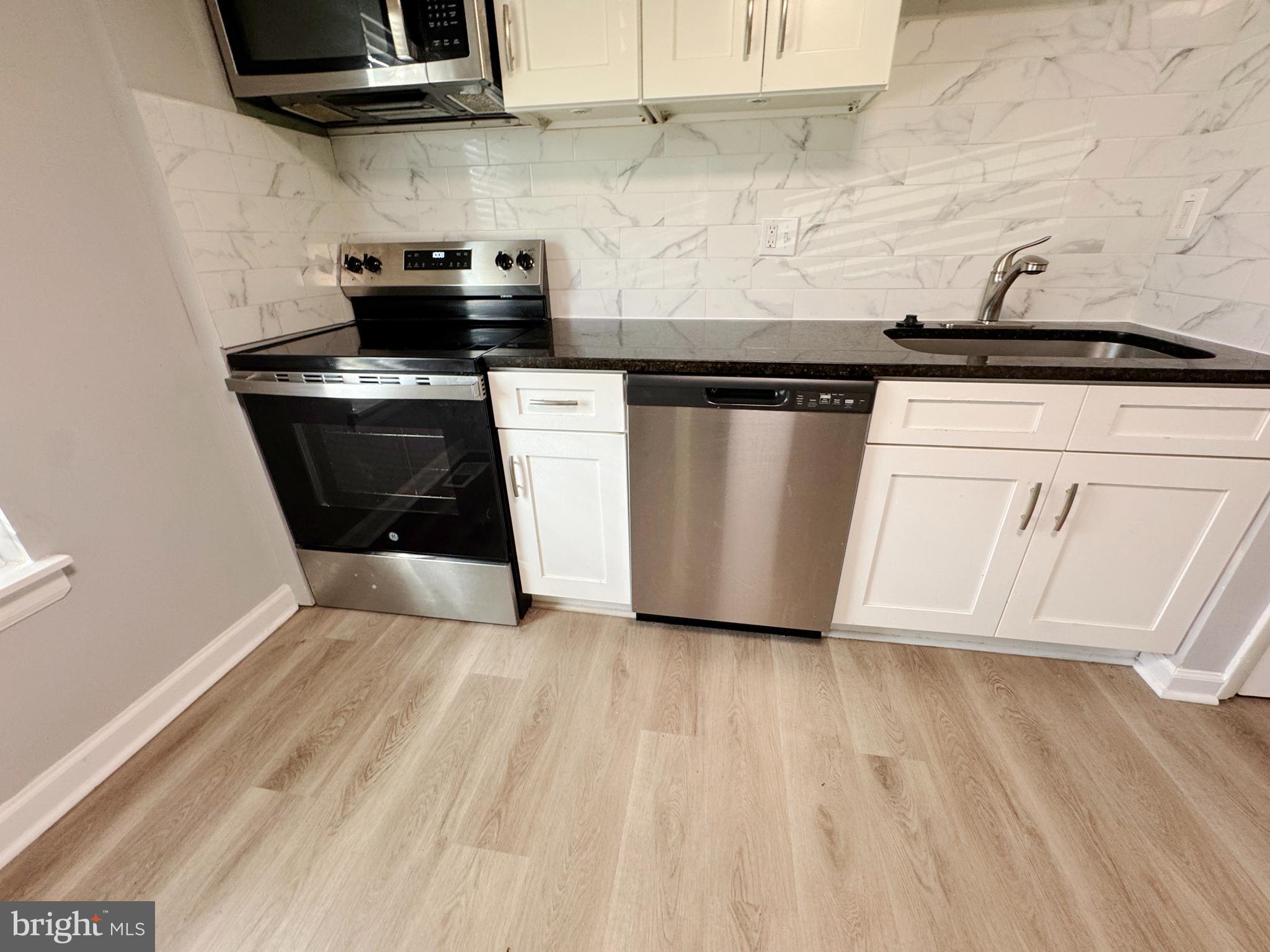 TOWN AND COUNTRY - Residential