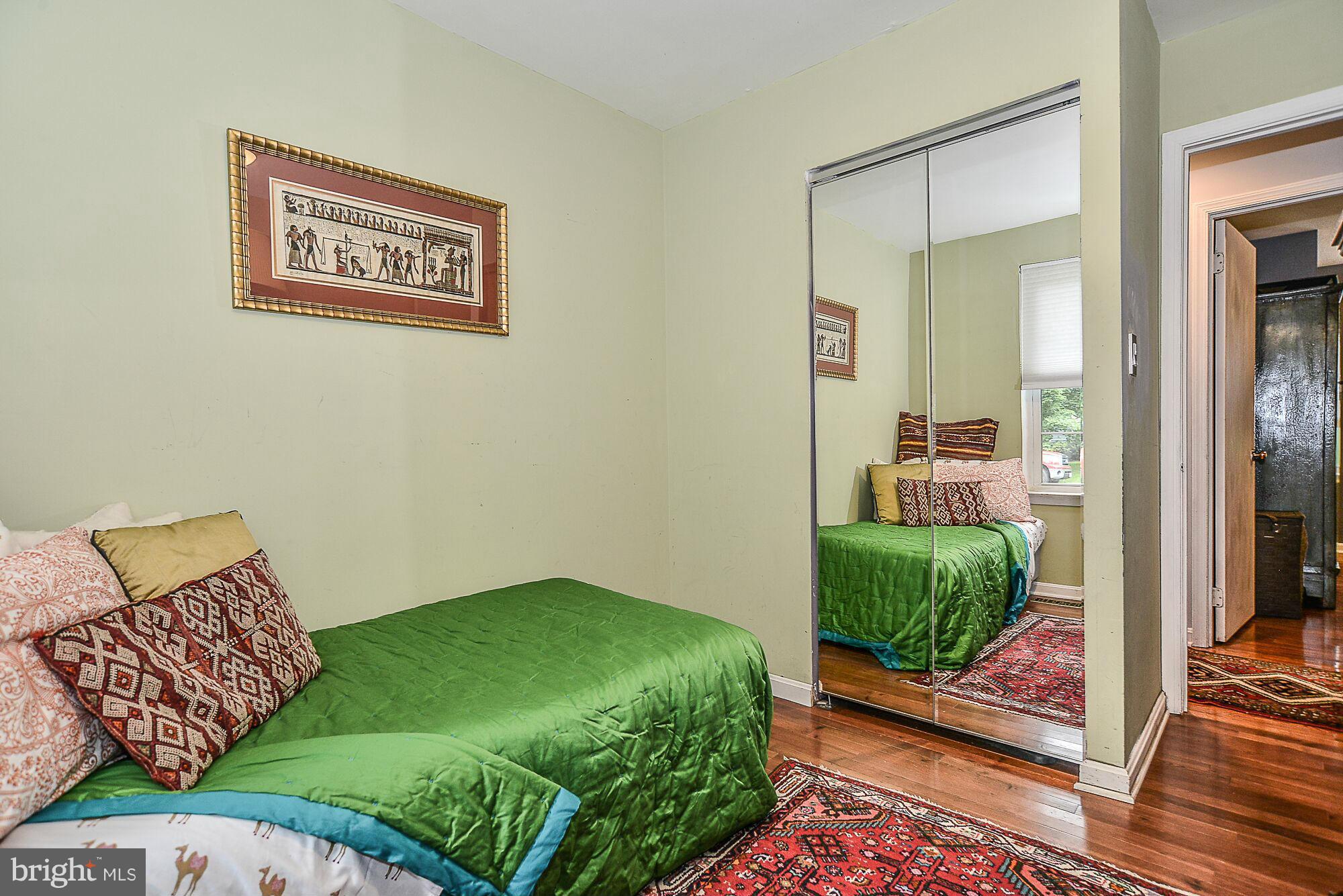 GLENBROOKE WOODS - Residential