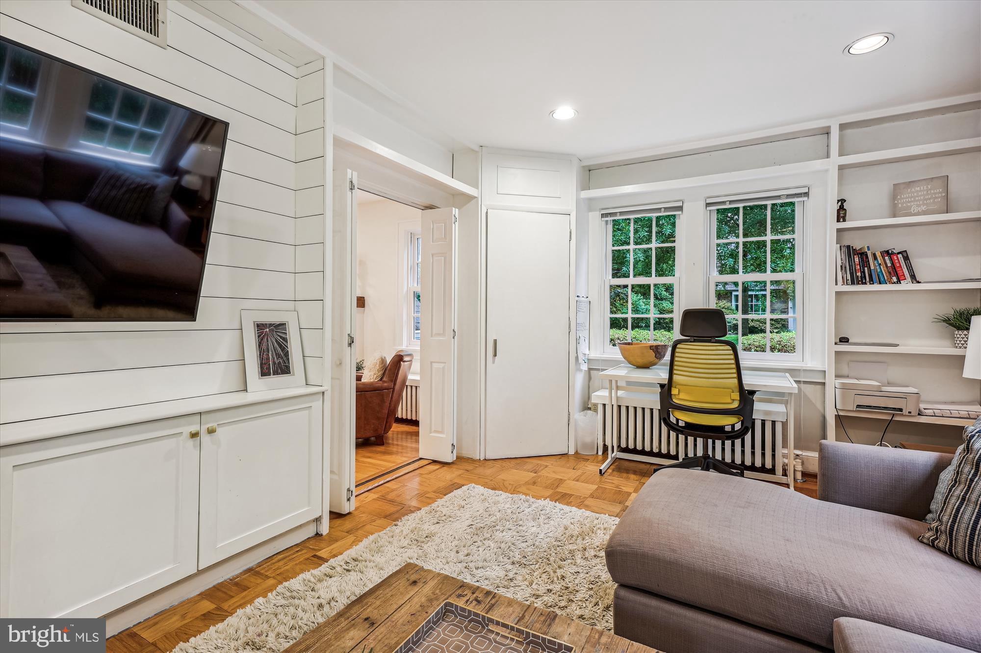 SOMERSET HEIGHTS - Residential