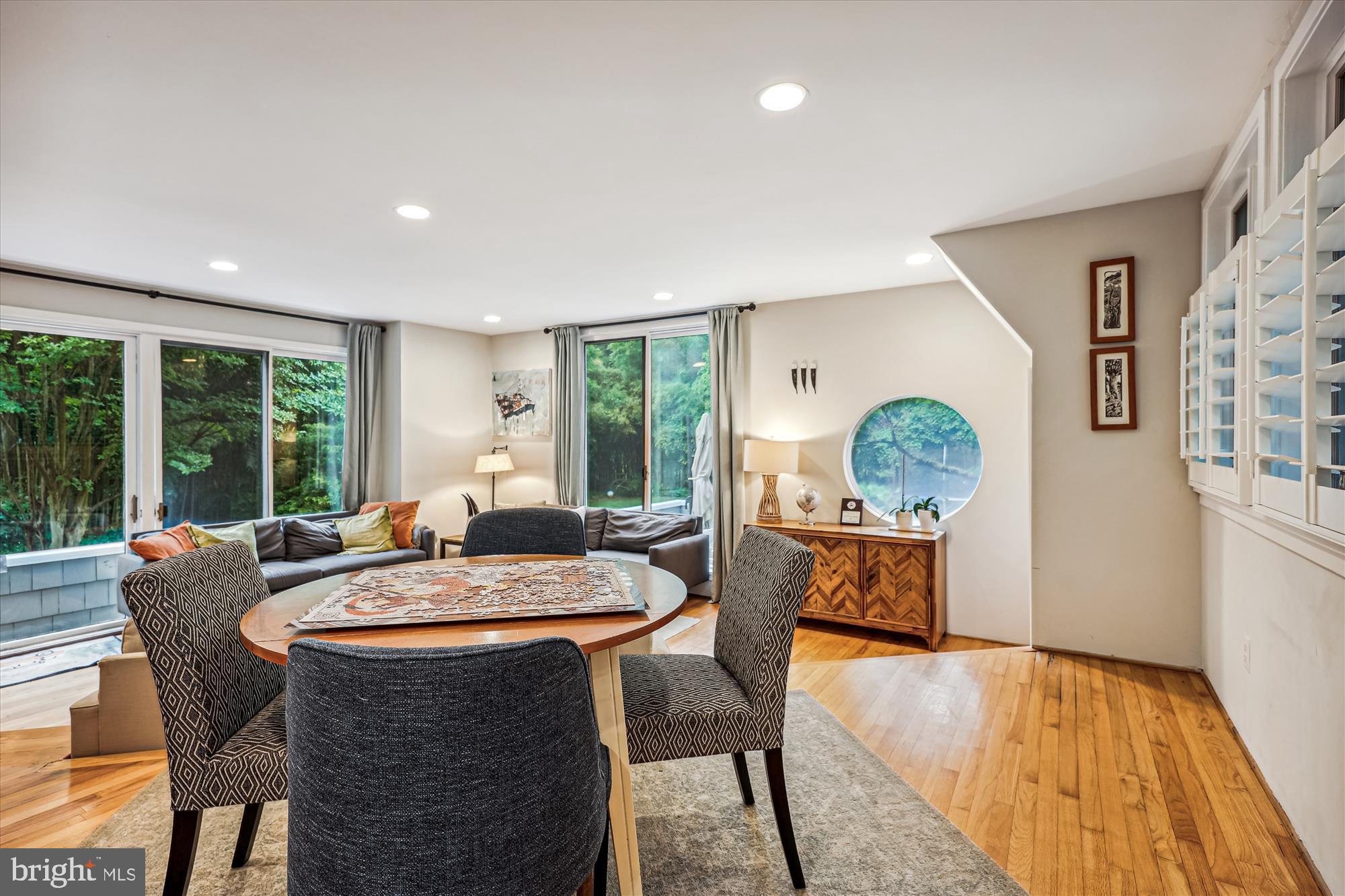 SOMERSET HEIGHTS - Residential