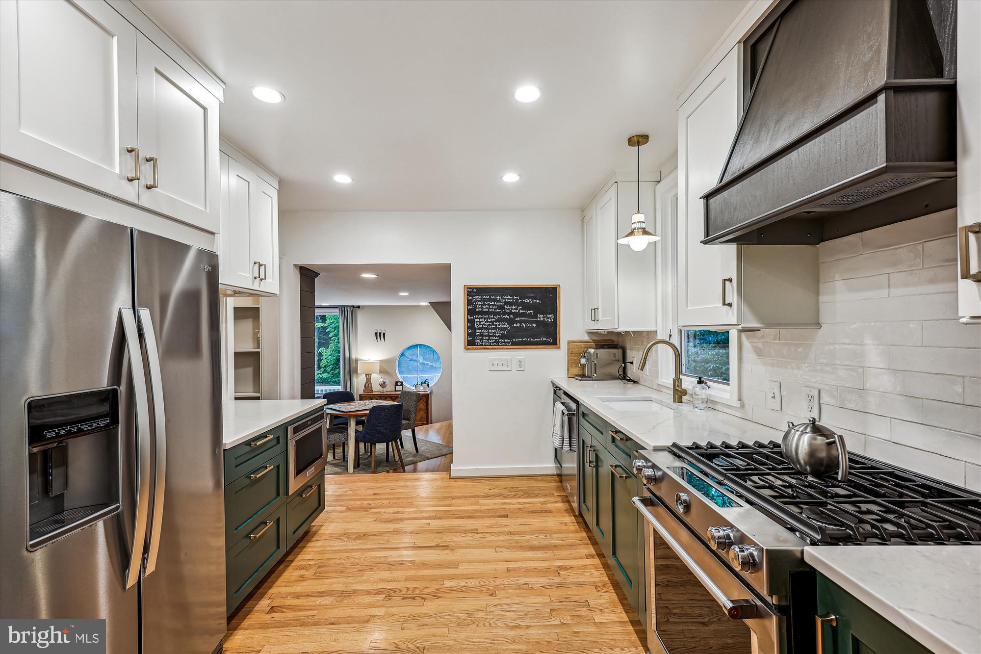 SOMERSET HEIGHTS - Residential