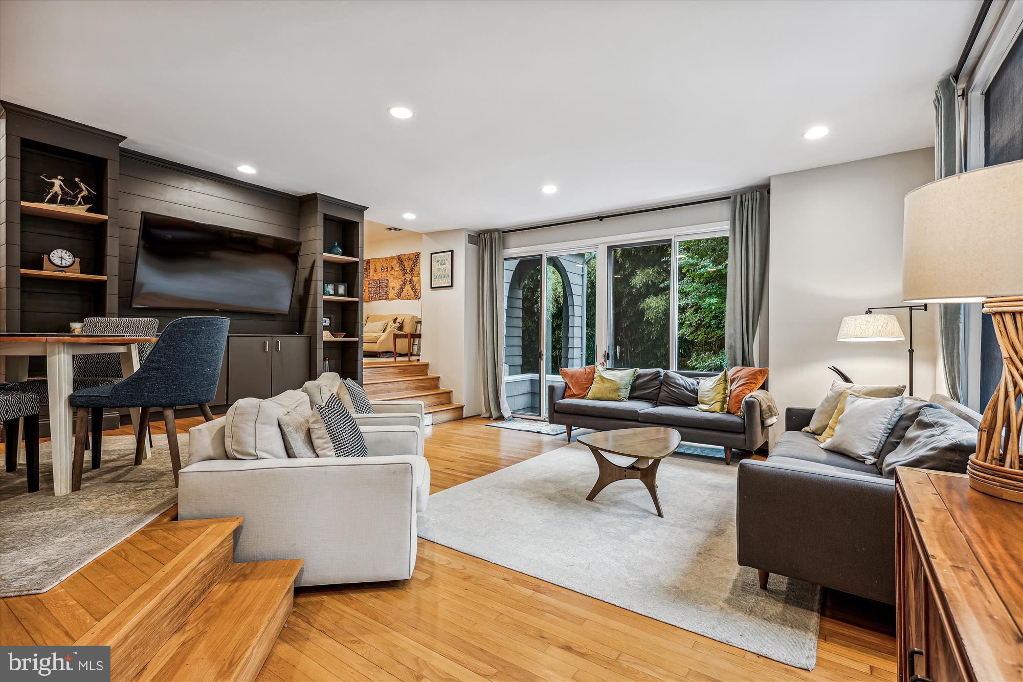 SOMERSET HEIGHTS - Residential