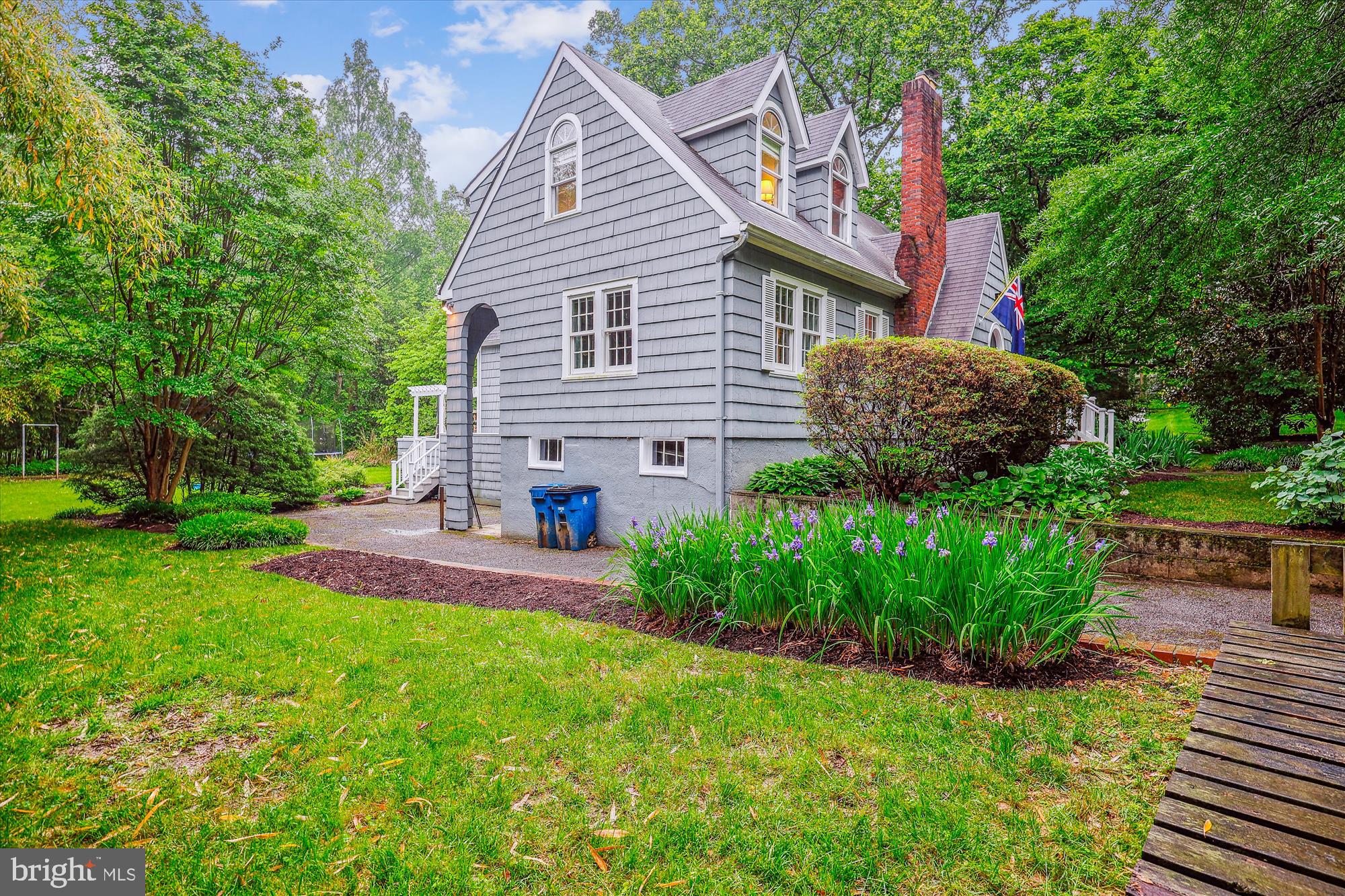 SOMERSET HEIGHTS - Residential