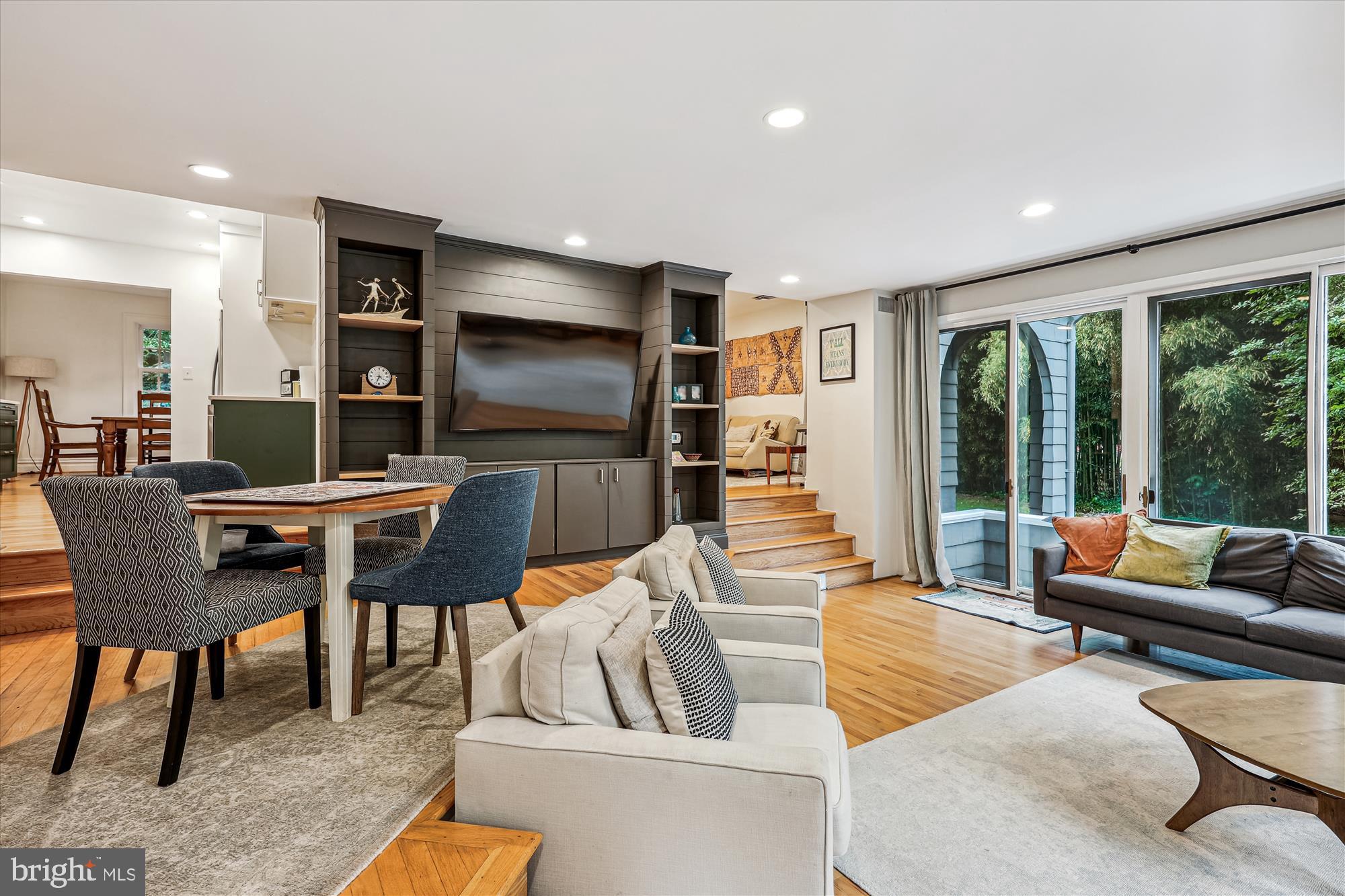 SOMERSET HEIGHTS - Residential