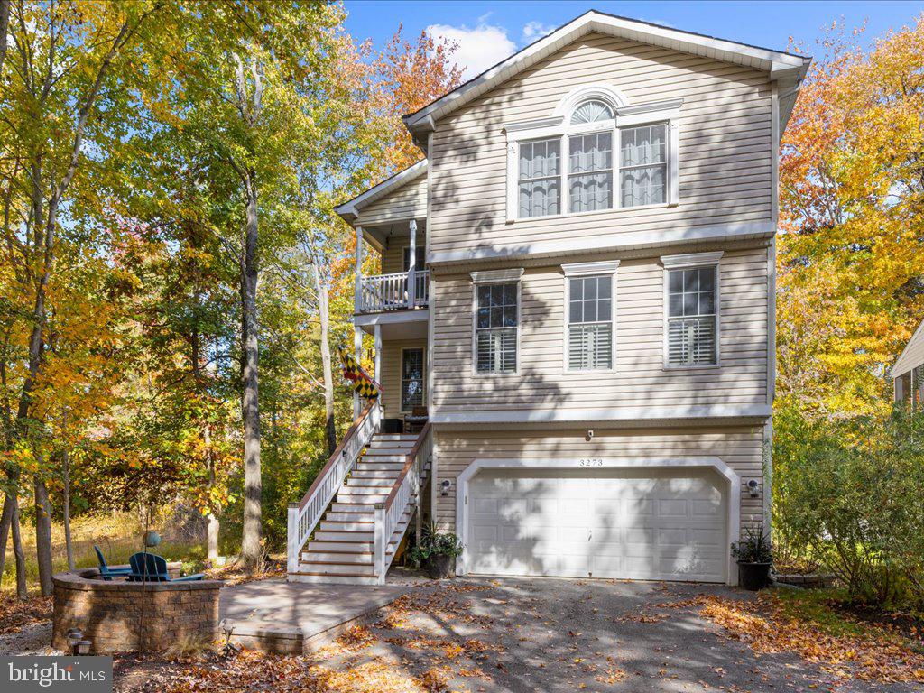 3273 ARUNDEL ON THE BAY ROAD