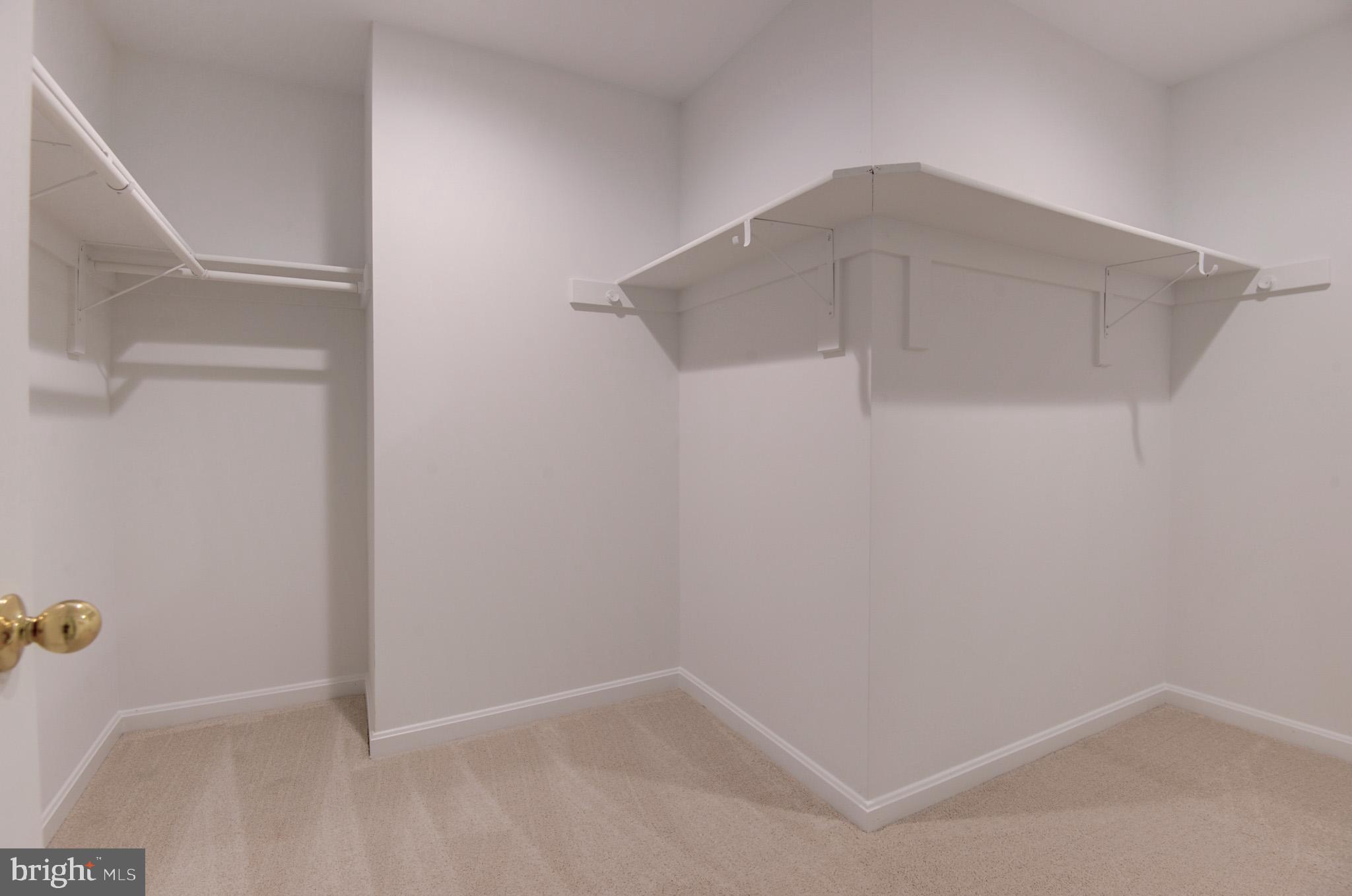 TAVISTOCK FARMS - Residential