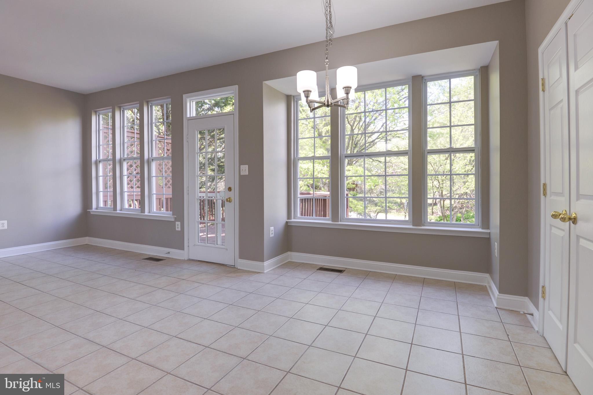 TAVISTOCK FARMS - Residential