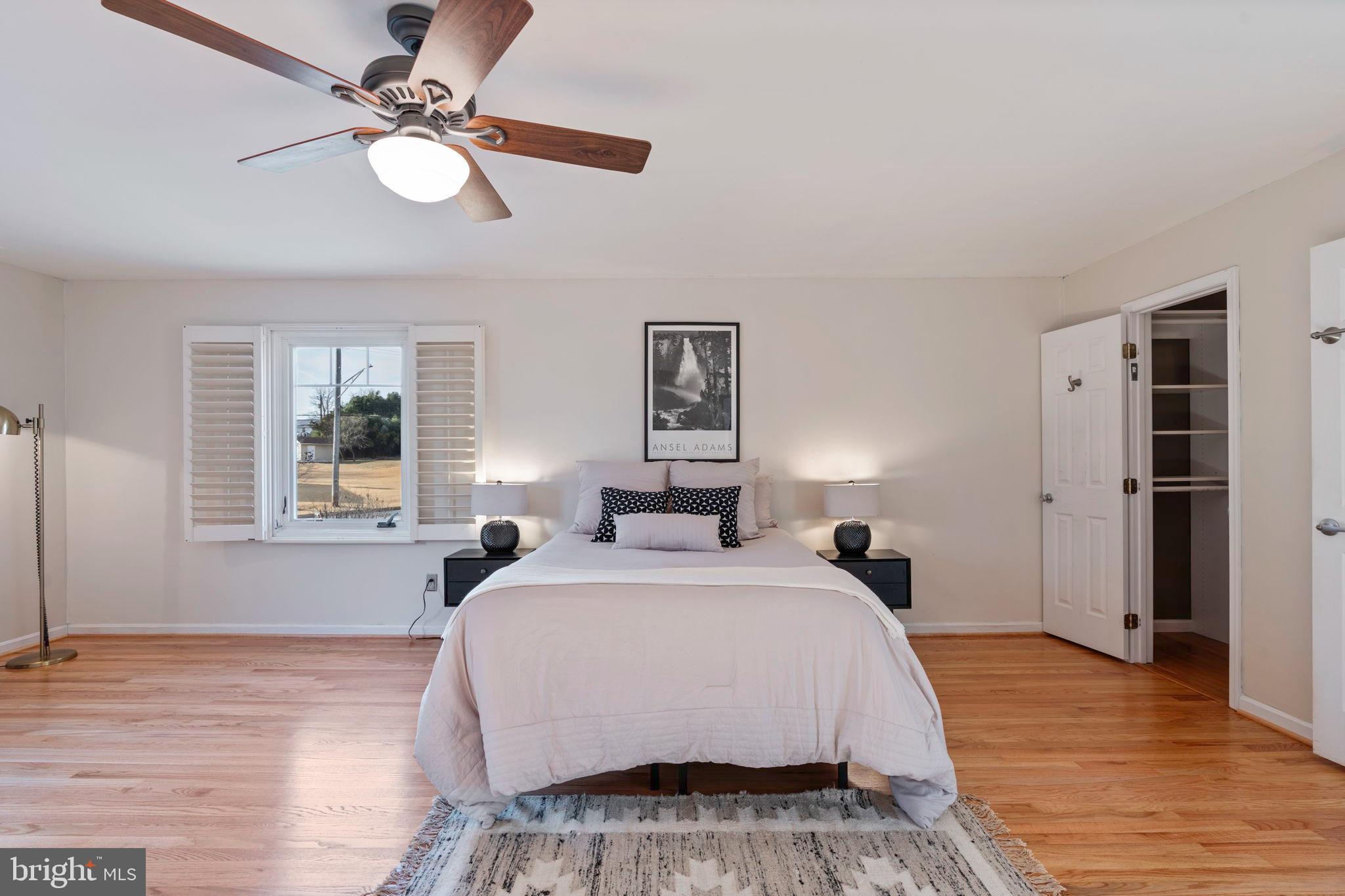 FOX CHAPEL - Residential