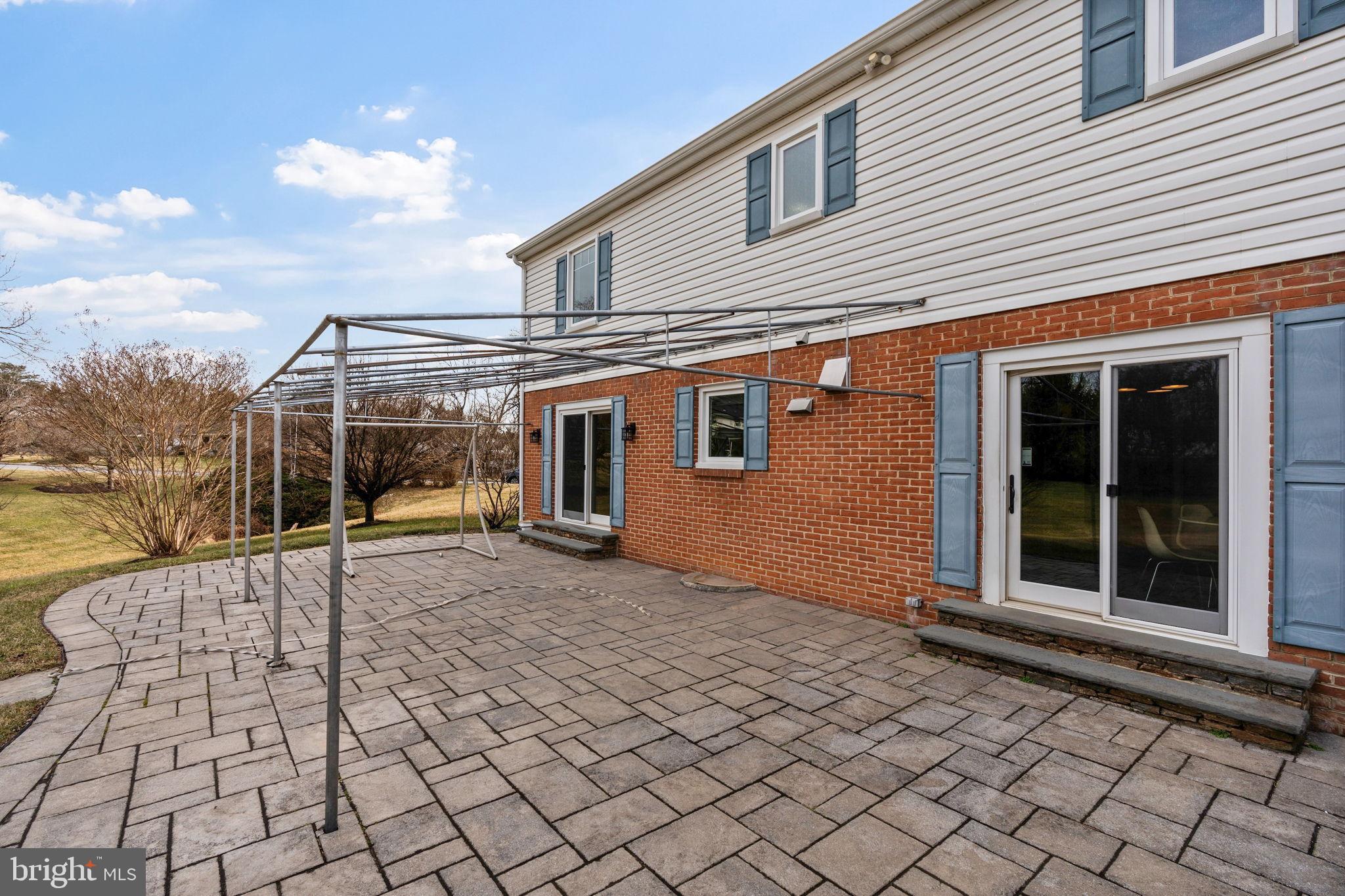 FOX CHAPEL - Residential