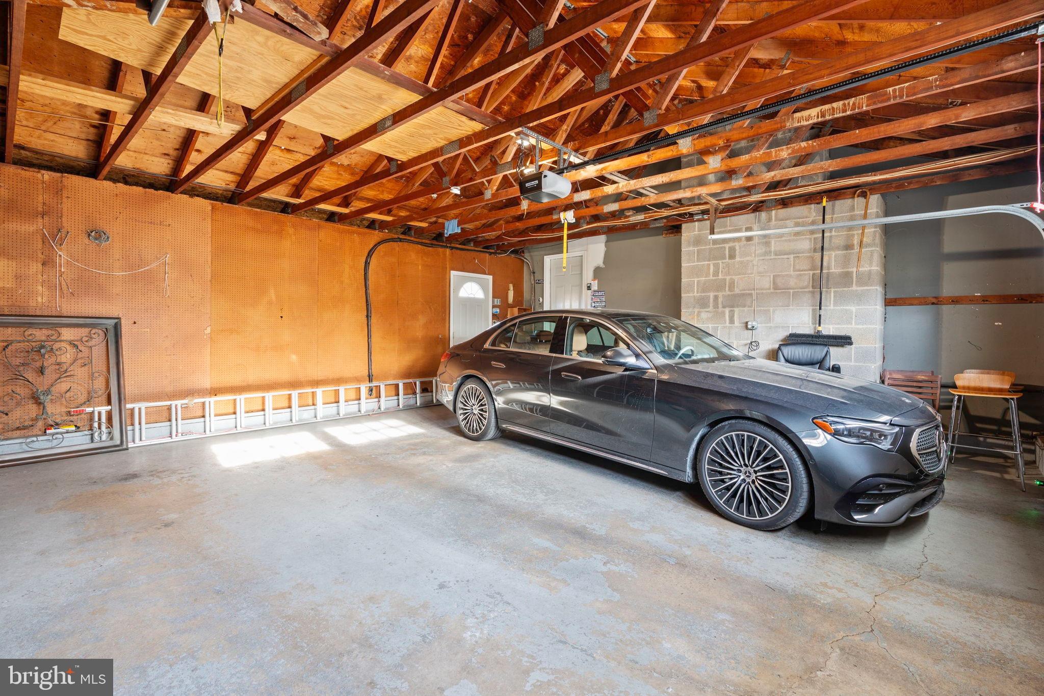 FOX CHAPEL - Residential